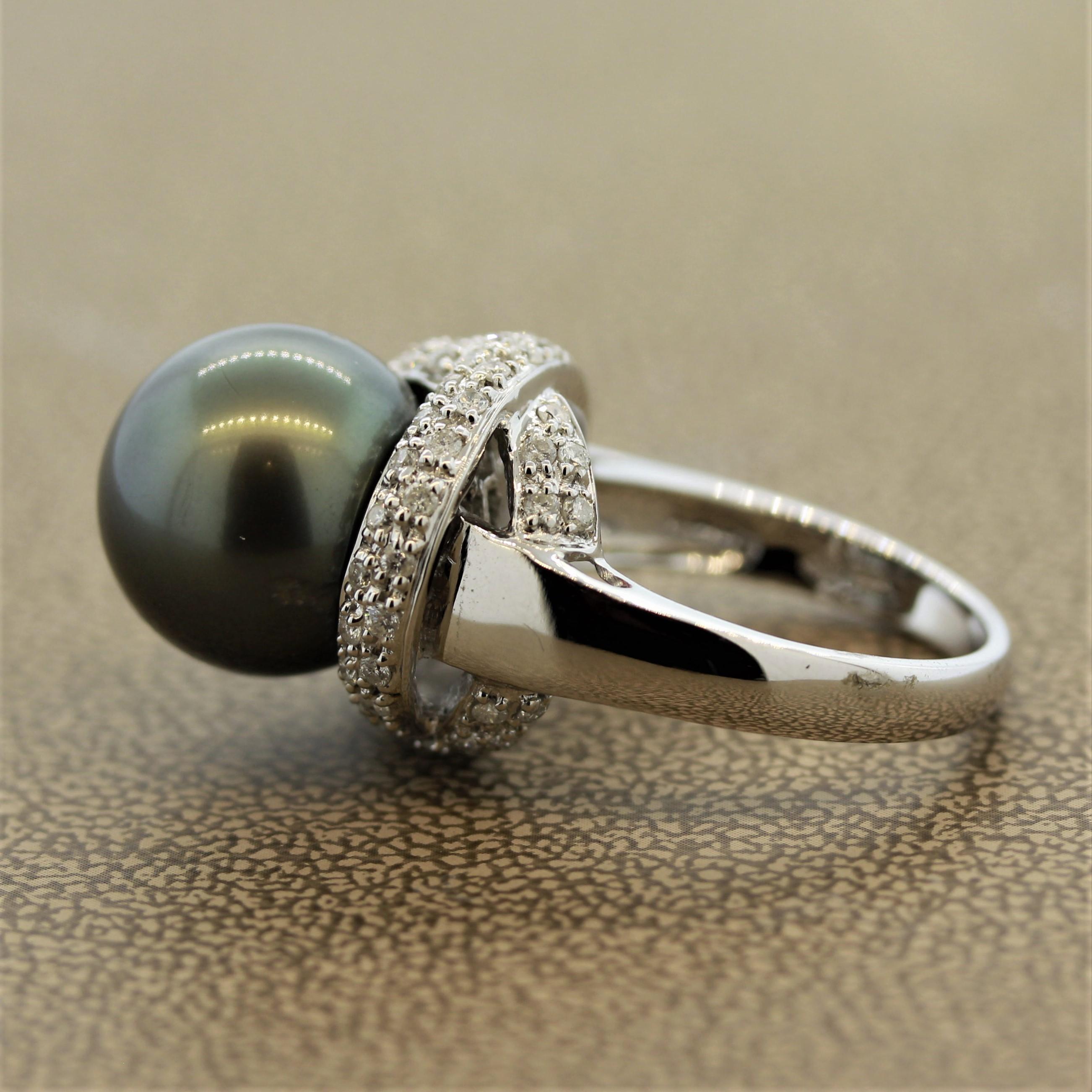 Tahitian Pearl Diamond Gold Ring In New Condition In Beverly Hills, CA