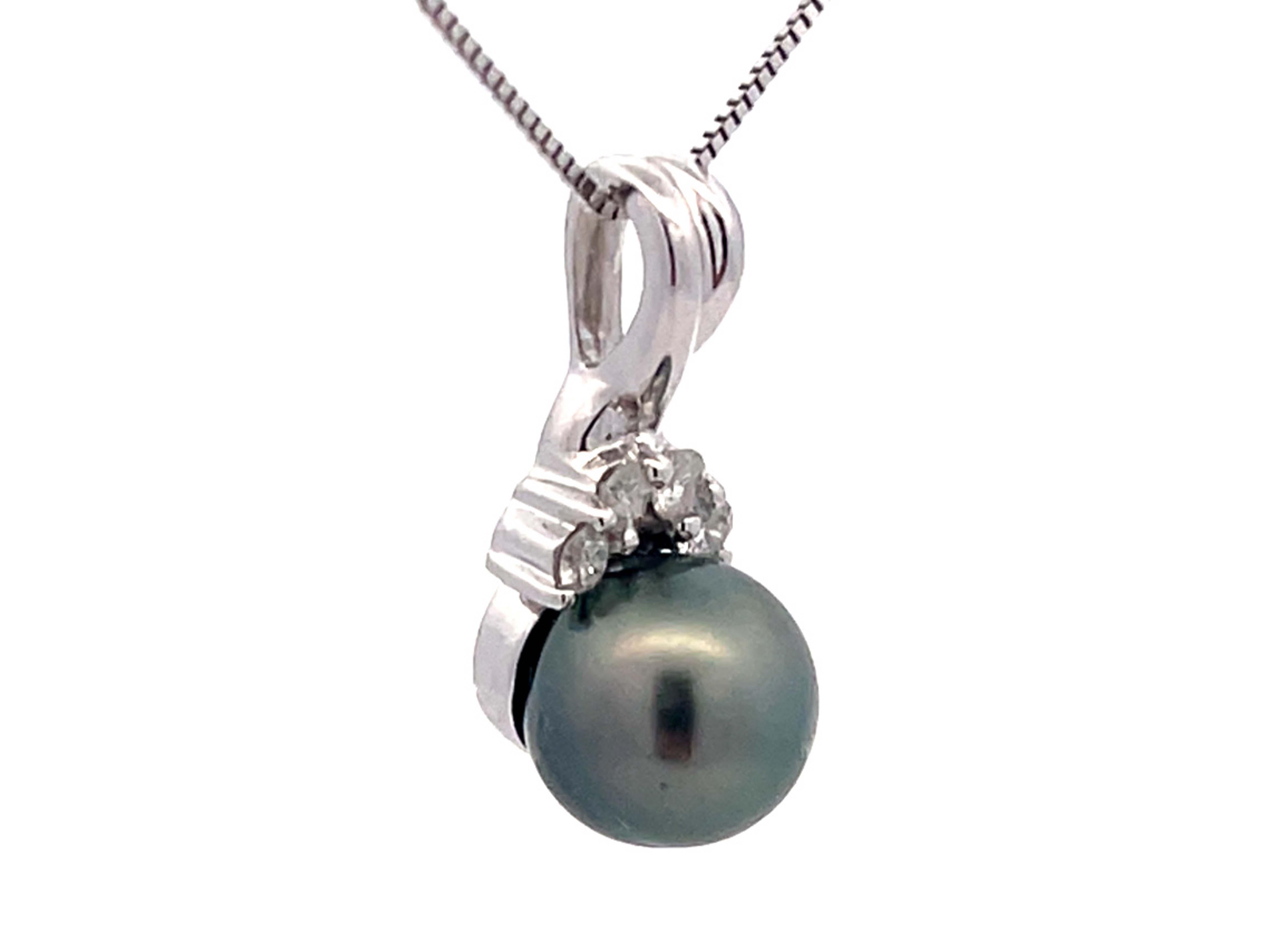 Modern Tahitian Pearl Diamond Pendant and Chain in 14k White Gold For Sale