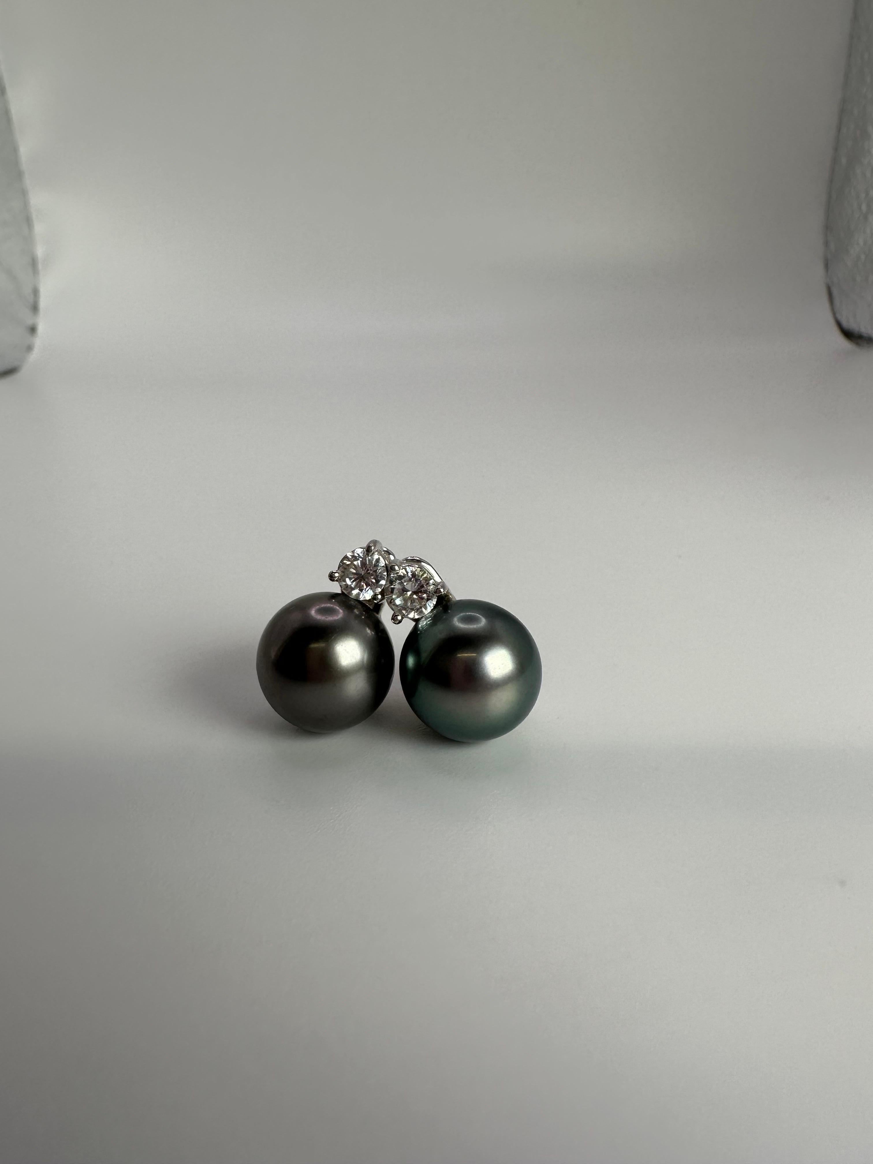 Tahitian Pearl Diamond Studs 18 Karat White Gold In New Condition For Sale In Jupiter, FL