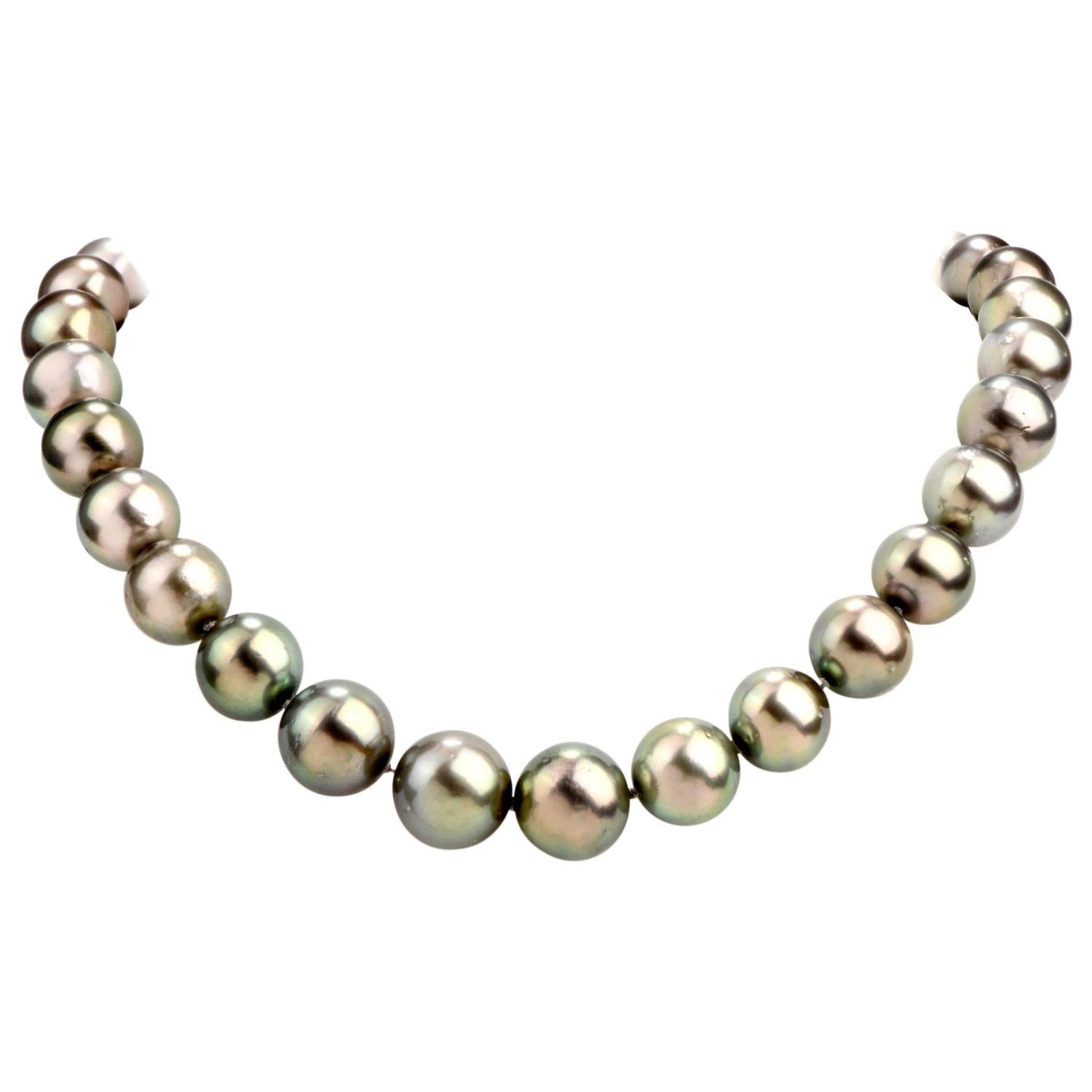 Tahitian Pearl Diamond Tapering Strand Necklace