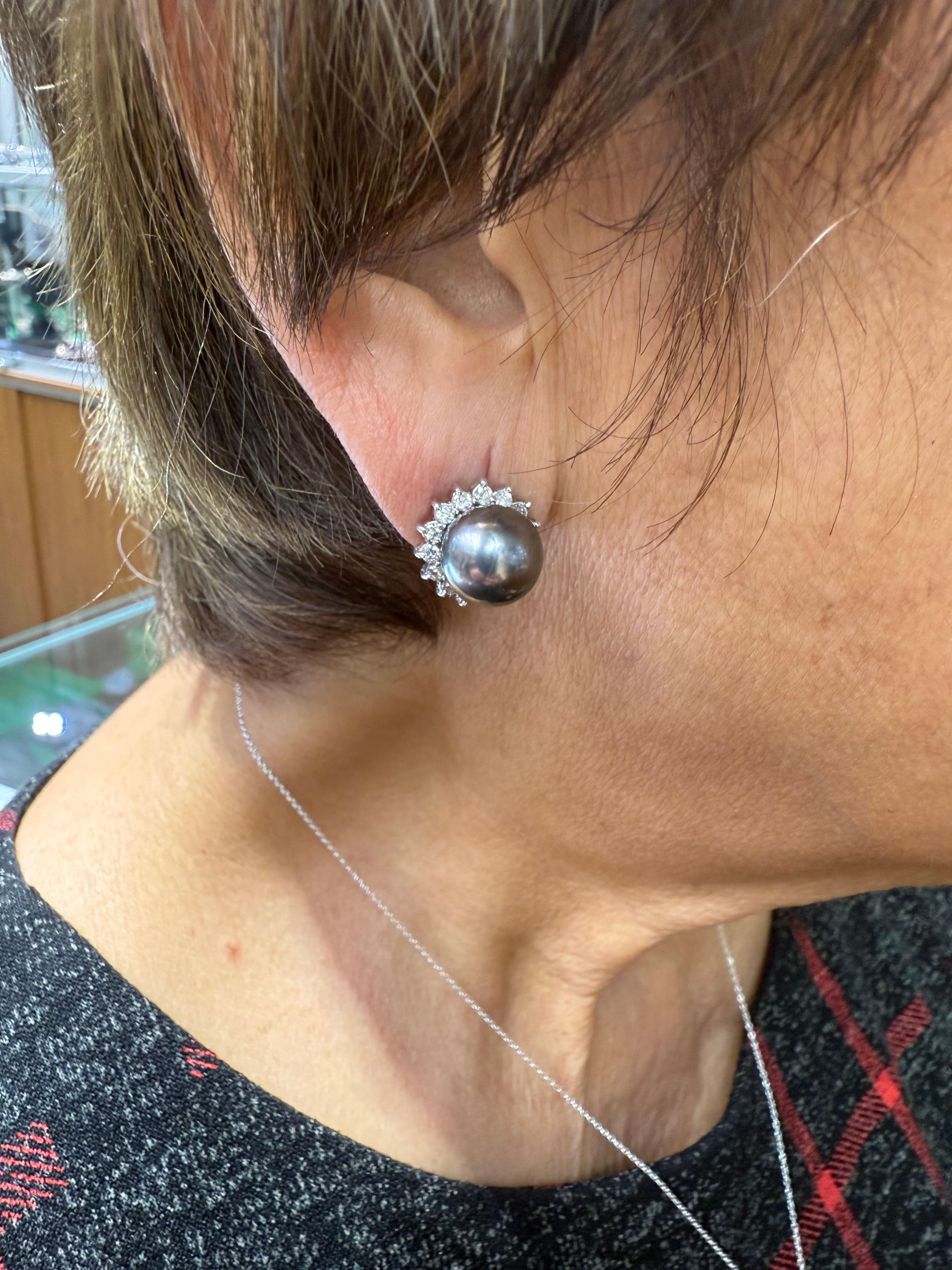 Contemporain Boucles d'oreilles or blanc diamant perle de Tahiti en vente
