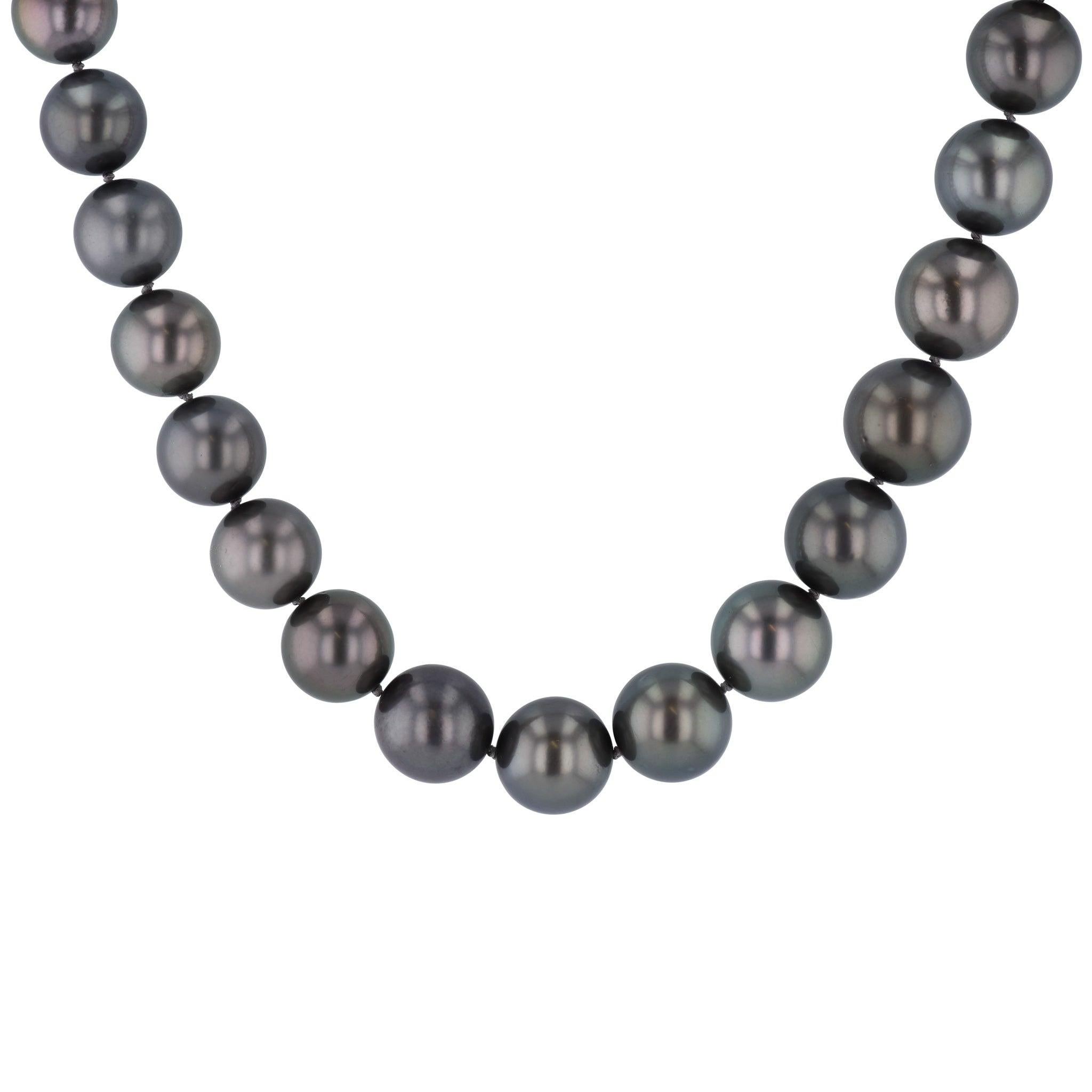 Modern Tahitian Pearl Diamond White Gold Estate Necklace For Sale