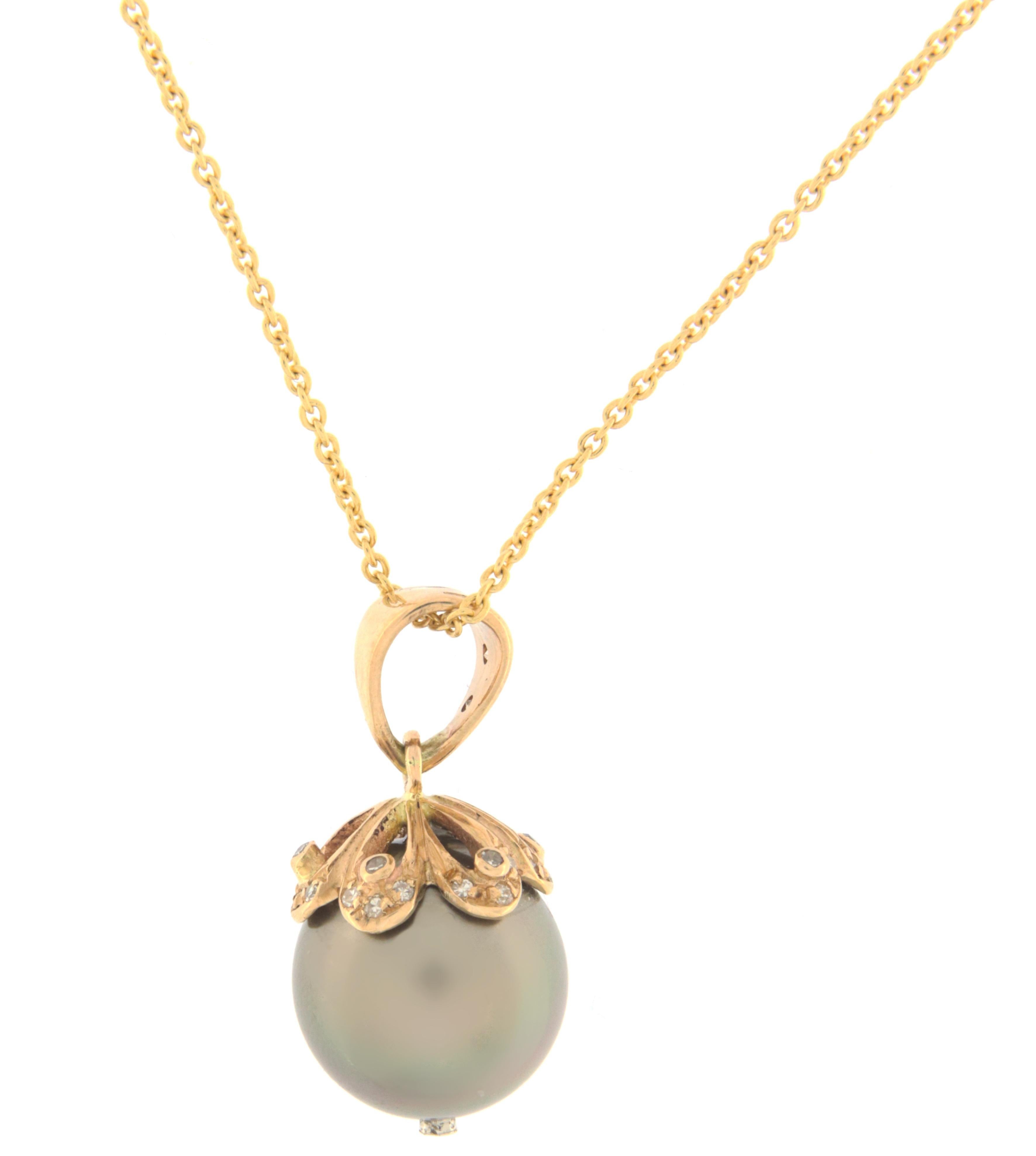Tahitian Pearl Diamonds 14 Karat Yellow Gold Pendant Necklace In New Condition For Sale In Marcianise, IT