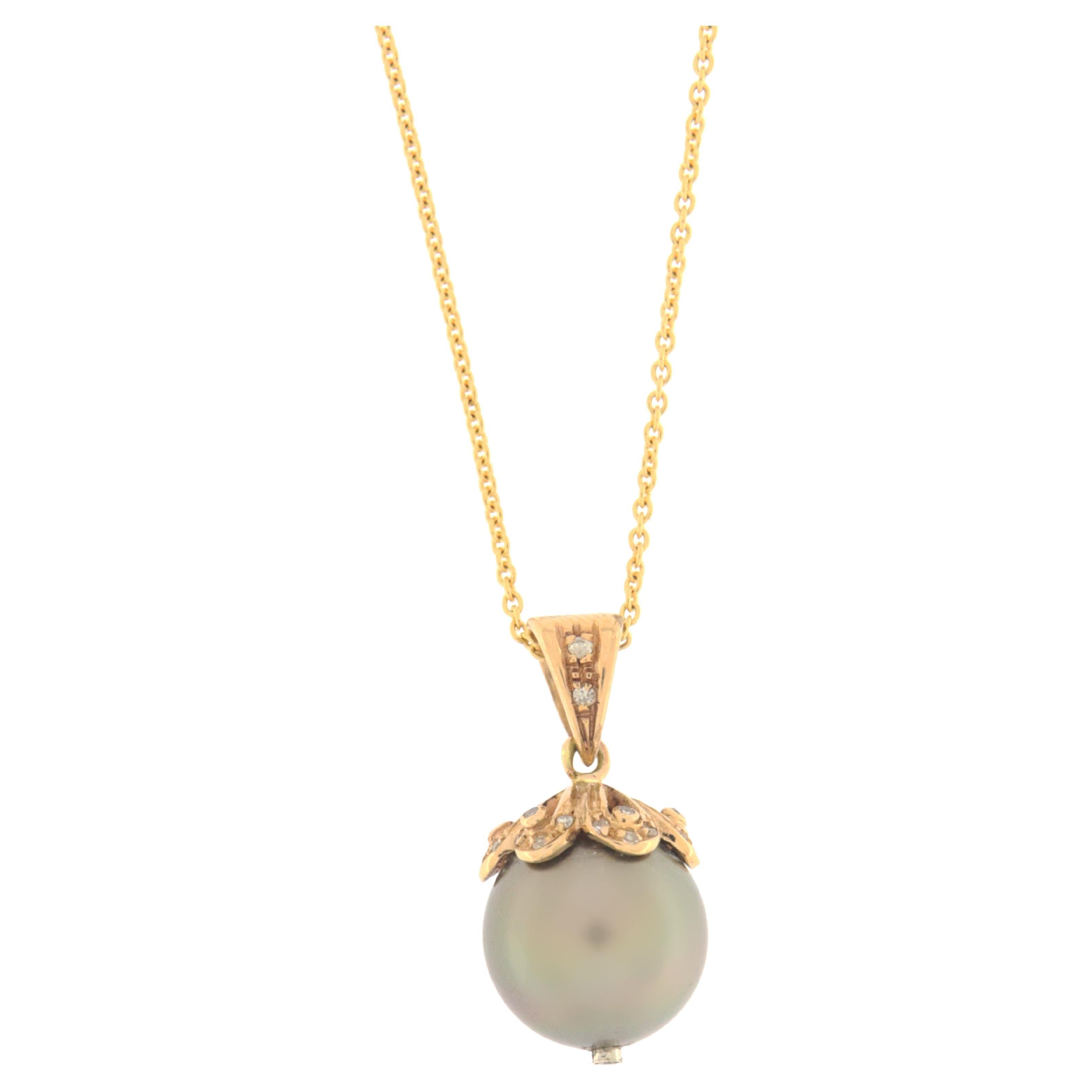 Tahitian Pearl Diamonds 14 Karat Yellow Gold Pendant Necklace