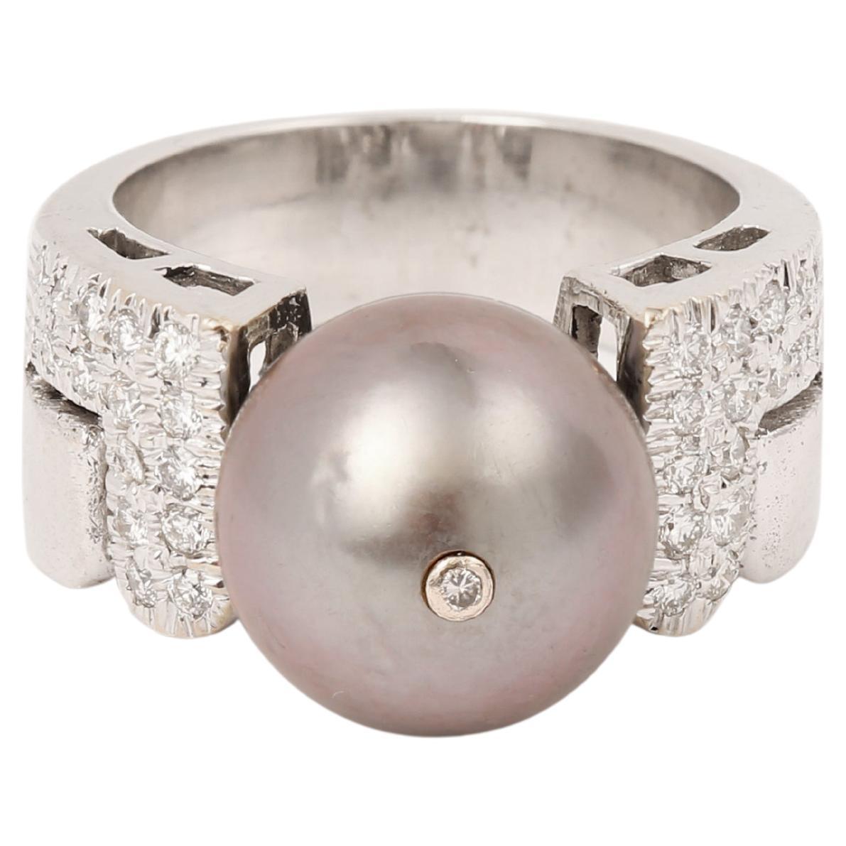 Tahitian Pearl Diamonds 18 Carats White Gold Ring