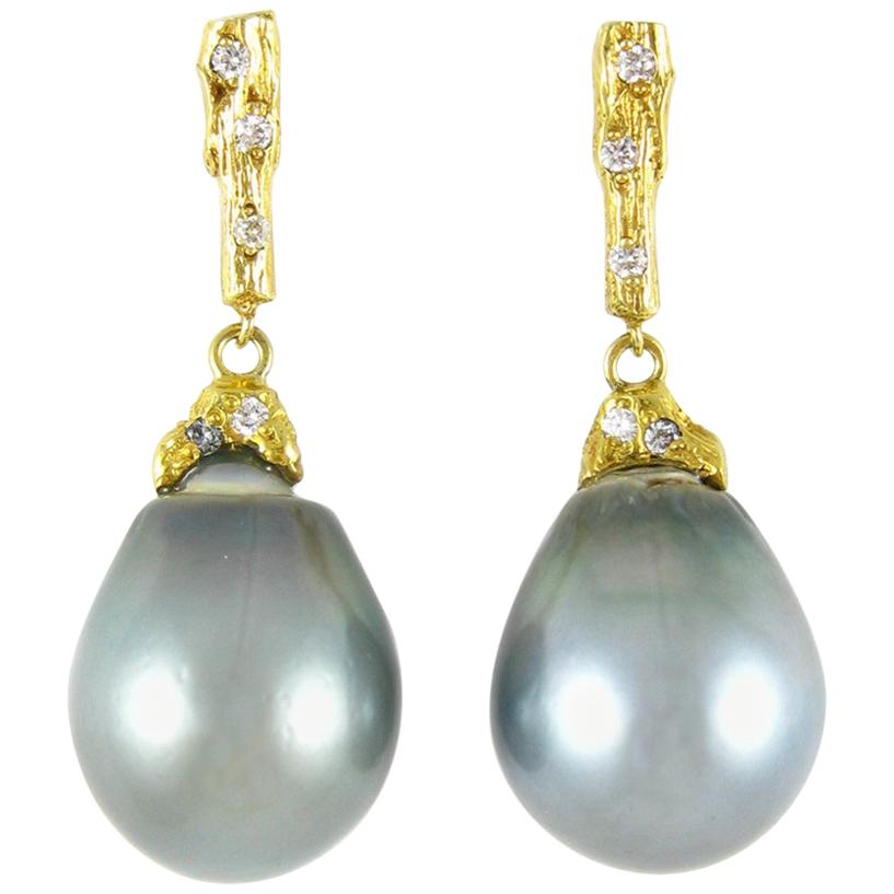 Tahitian Pearl Earrings in Yellow Gold with Diamonds For Sale