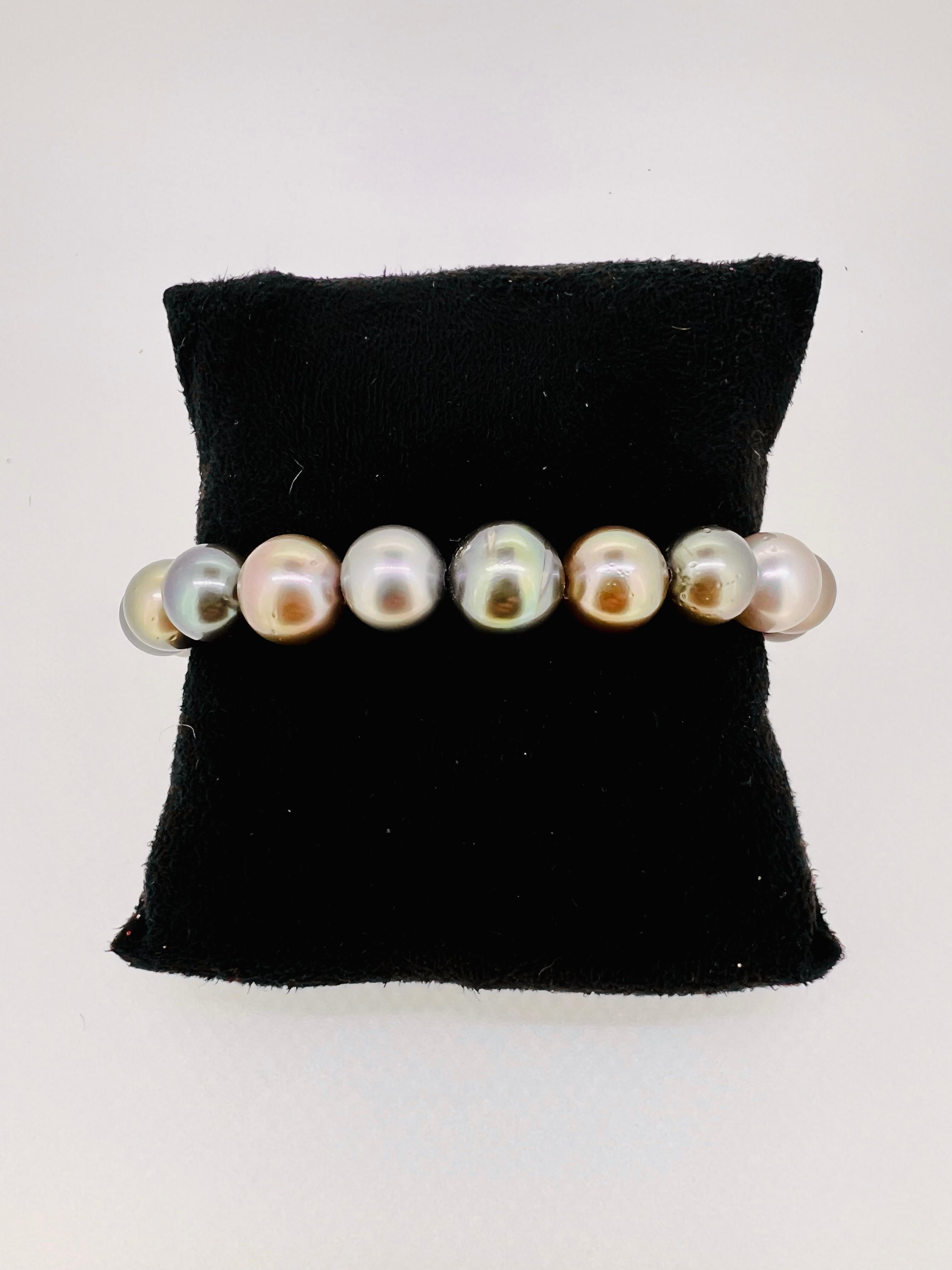 Uncut Tahitian Pearl Men's Bracelet in Shades of Gray For Sale