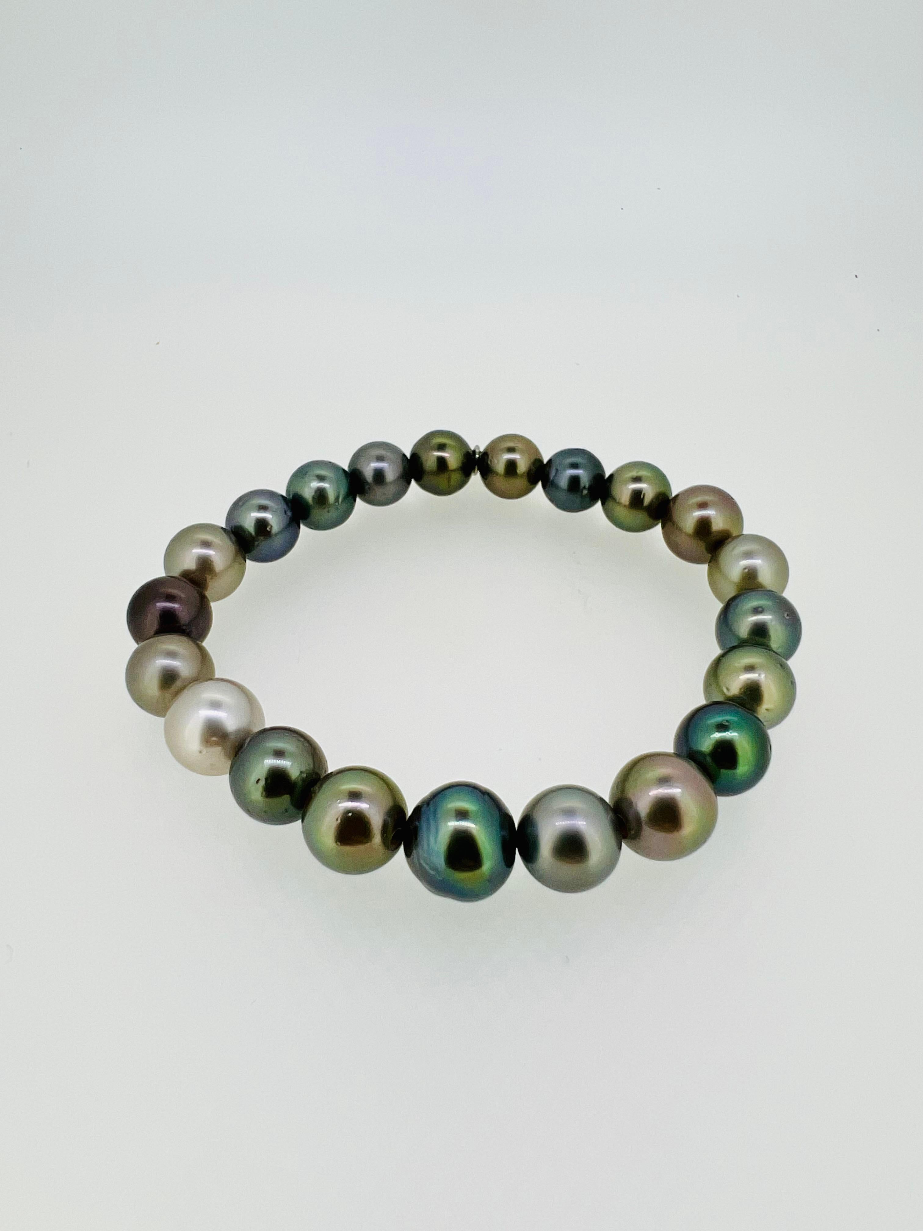 Tahitian Pearl Men's Bracelet in Shades of Gray In New Condition For Sale In Boostedt, SH