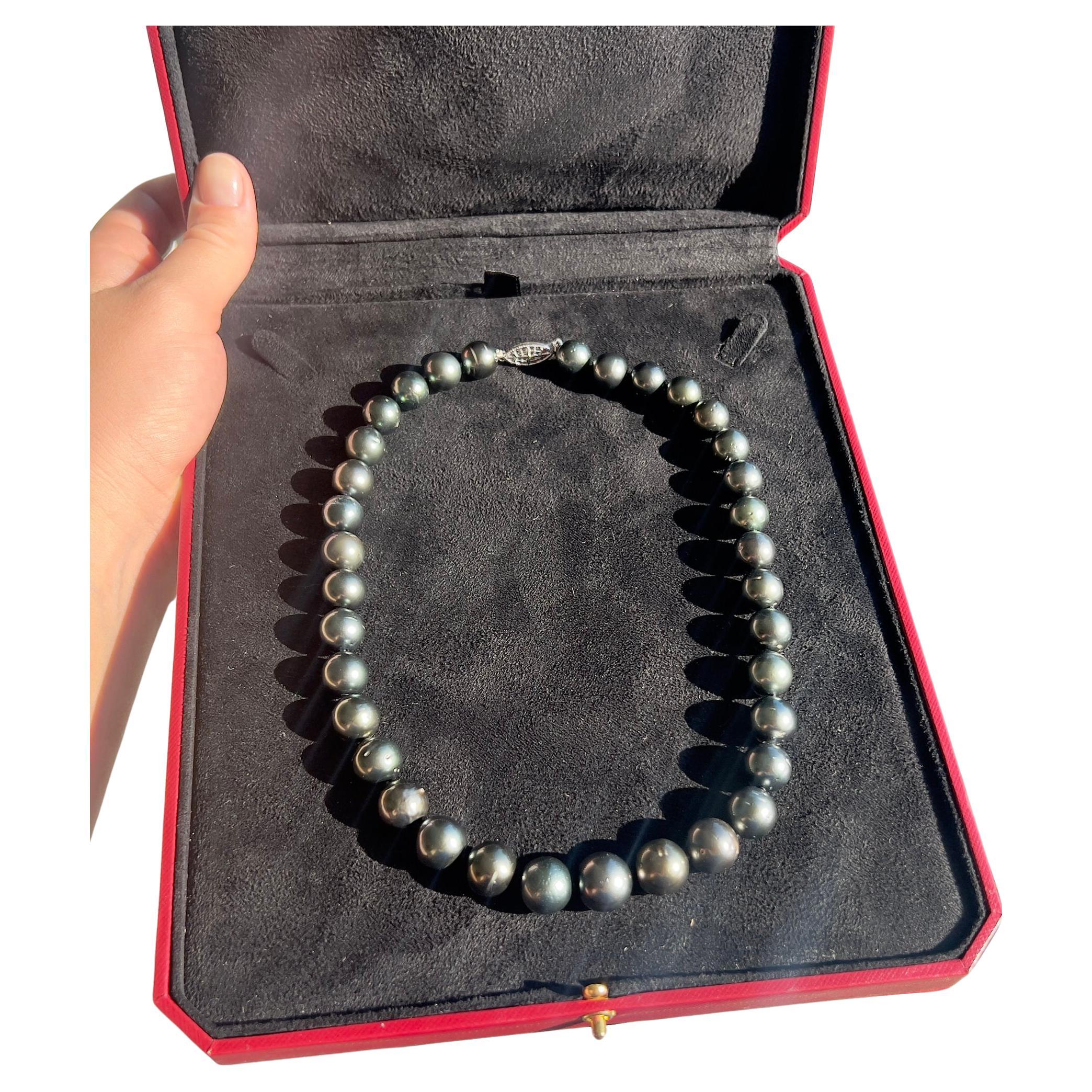Tahitian Pearl Necklace 11mm-13mm 14K Gold 18 Inches For Sale