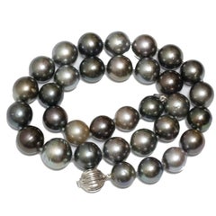 Tahitian Pearl Necklace 15 - 12 mm 14k Gold 18" Natural Black with Overtones