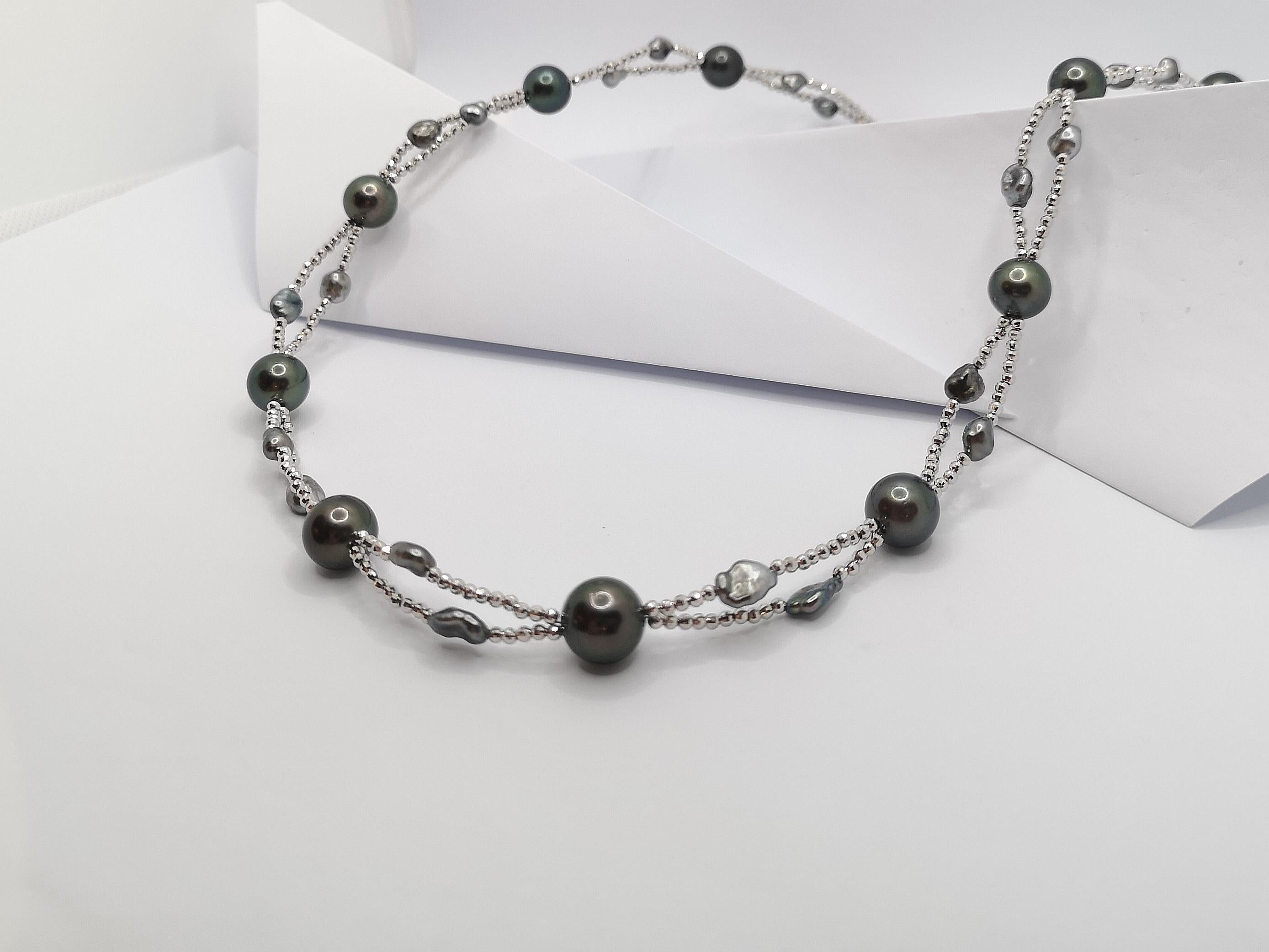 Women's or Men's Tahitian Pearl Necklace Set in 18 Karat White Gold Settings For Sale