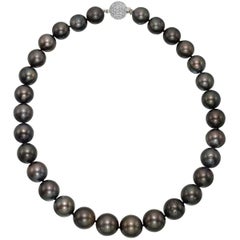 Tahitian Pearl Necklace with Pavé Diamond Clasp