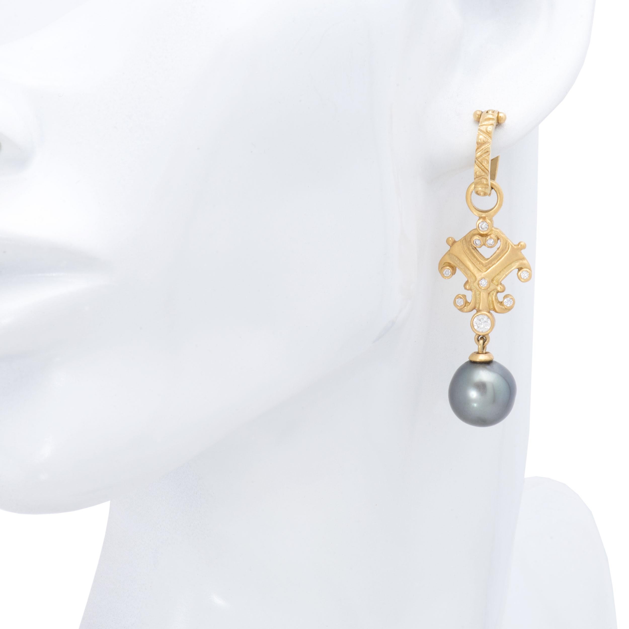 Tahitian Pearl Scroll Drop Earrings with Diamonds in 18 Karat Gold In New Condition For Sale In Santa Fe, NM