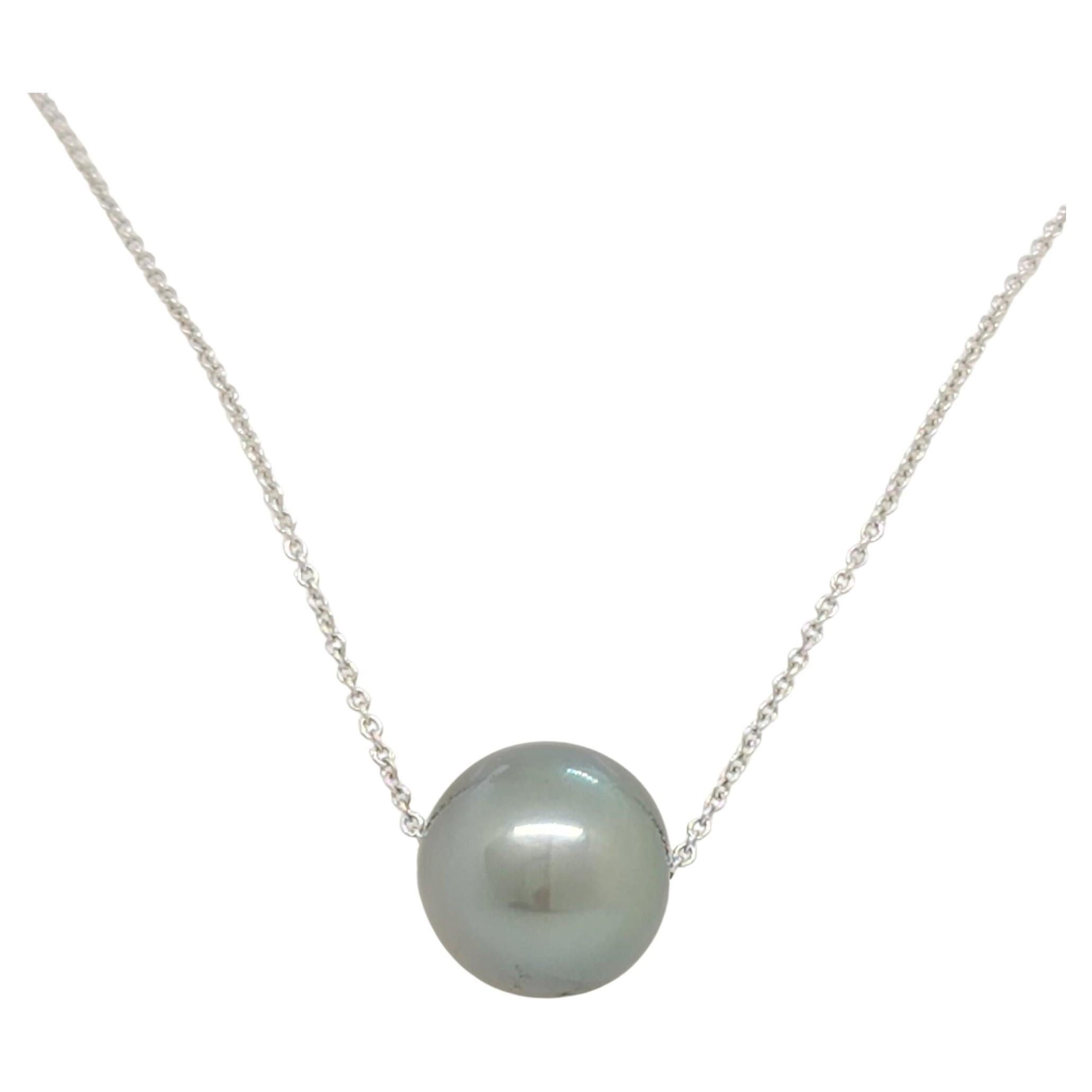 Tahitian Pearl Solitaire Pendant Necklace in 18k White Gold
