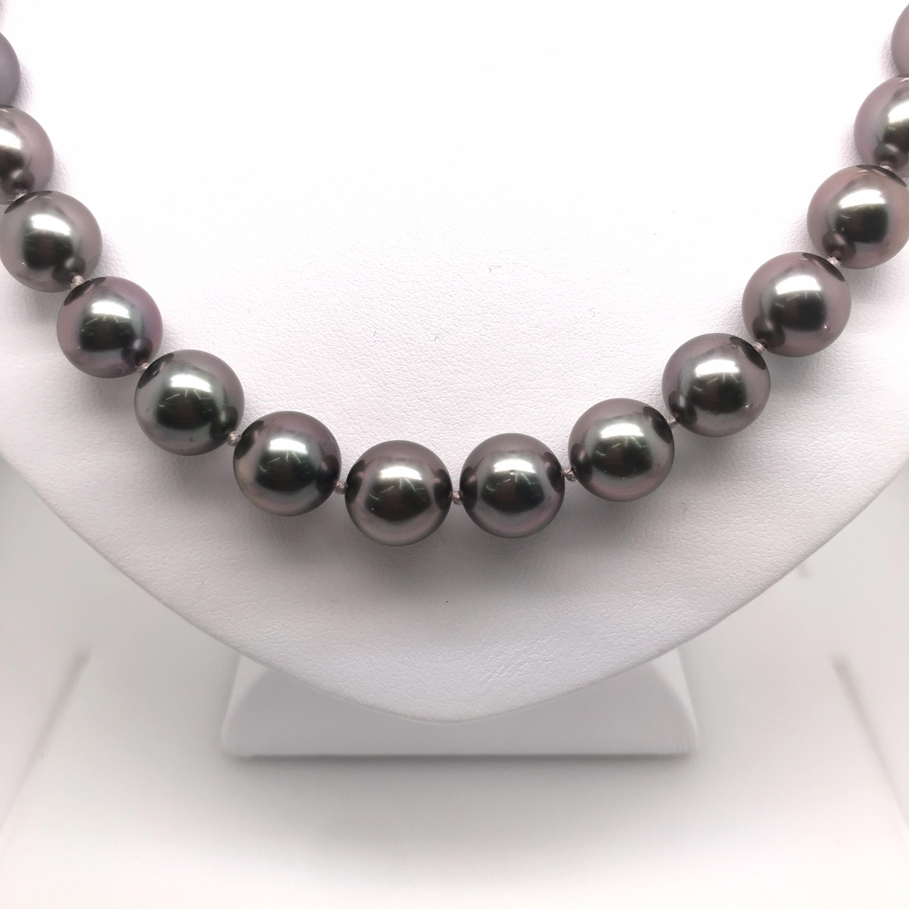 HARBOR D. Tahitian Pearl Strand Necklace 14 Karat White Gold In New Condition In New York, NY