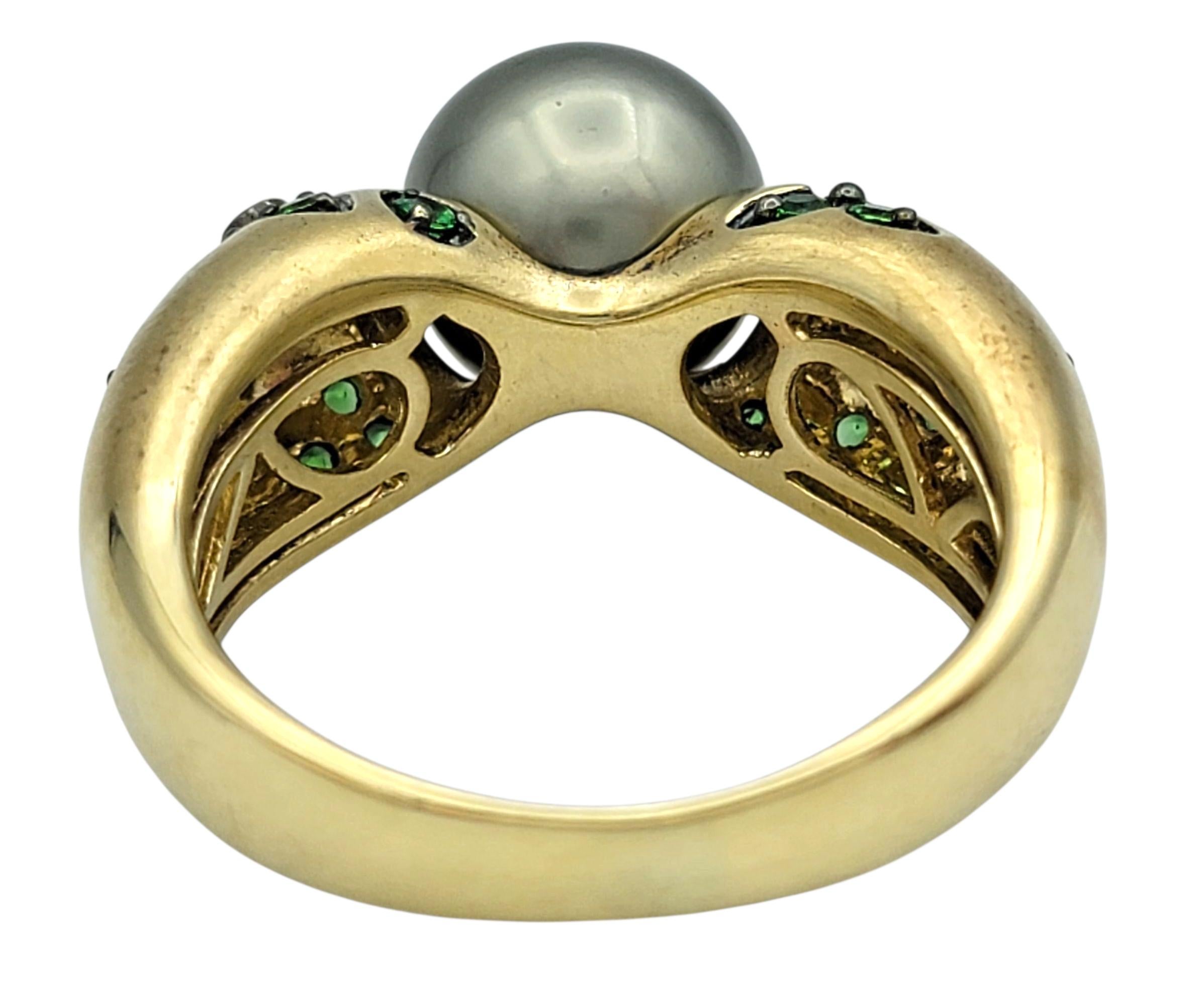 Bague en or jaune 14 carats, perle de Tahiti, tsavorite et diamant, motif fleuri en vente 2