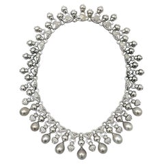 Collana con frange di perle di Tahiti e diamanti in oro bianco