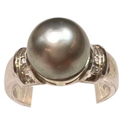 Tahitian Pearl with 14k White Gold Ring with Diamonds