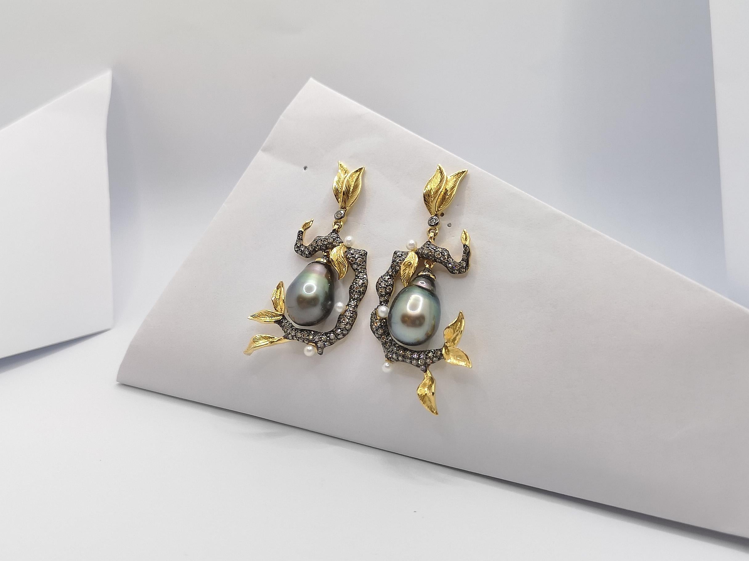 Brilliant Cut Tahitian Pearl with Brown Diamond Earrings in 18 Karat Gold For Sale