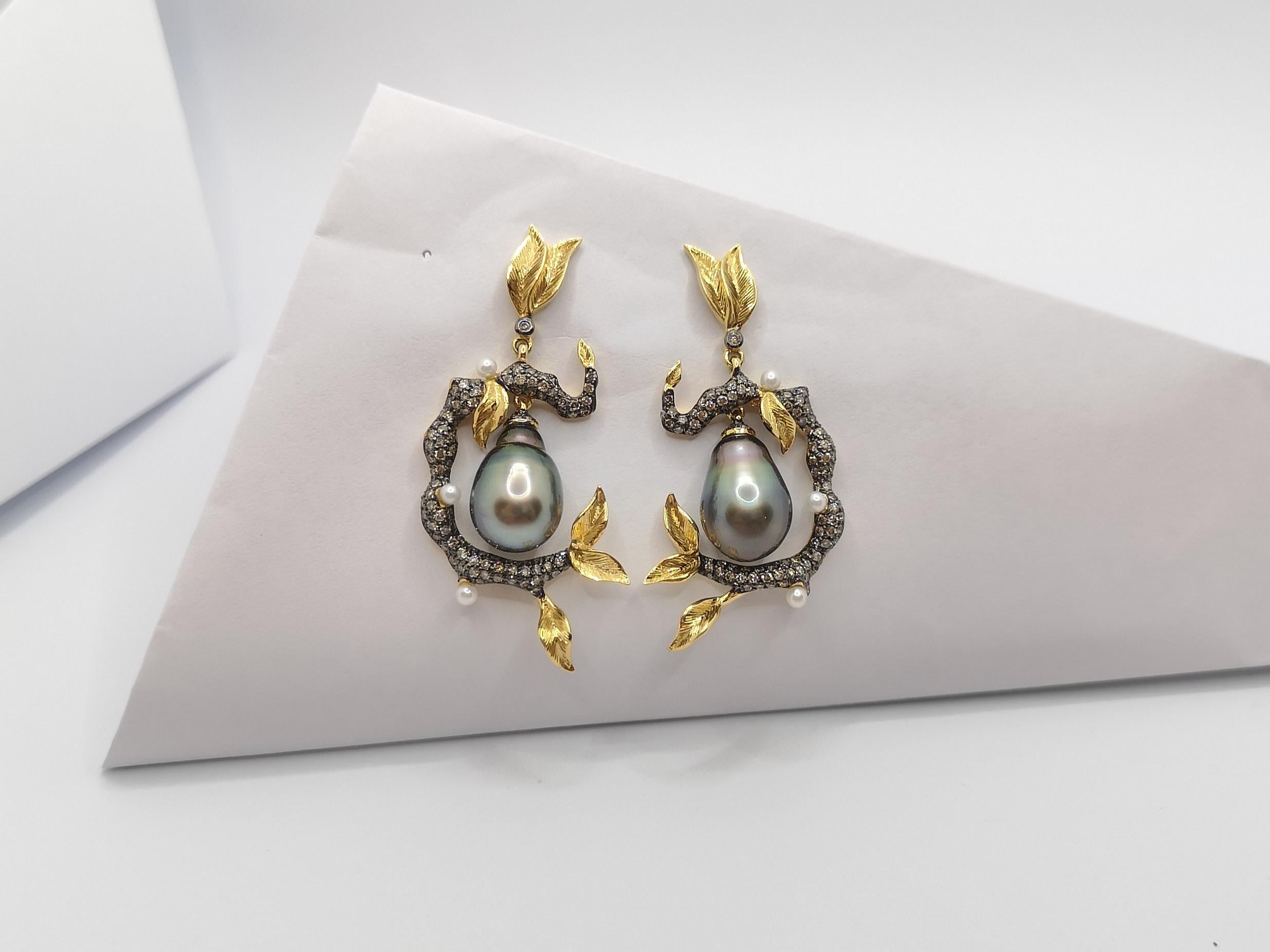 Women's Tahitian Pearl with Brown Diamond Earrings in 18 Karat Gold For Sale