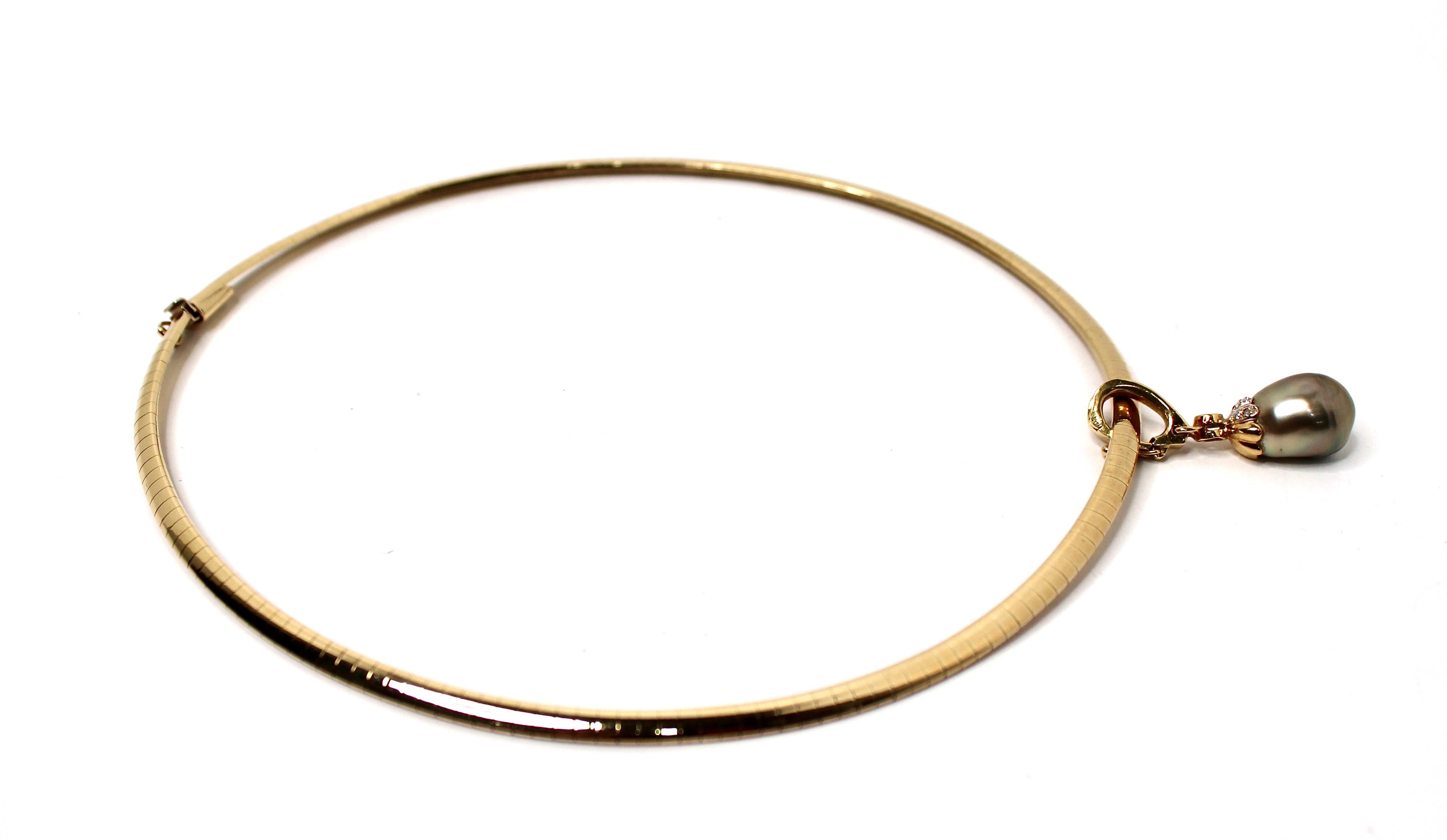 Tahitian Pearl With Diamonds 14k Gold Omega Pendant Necklace circa 1970s For Sale 1