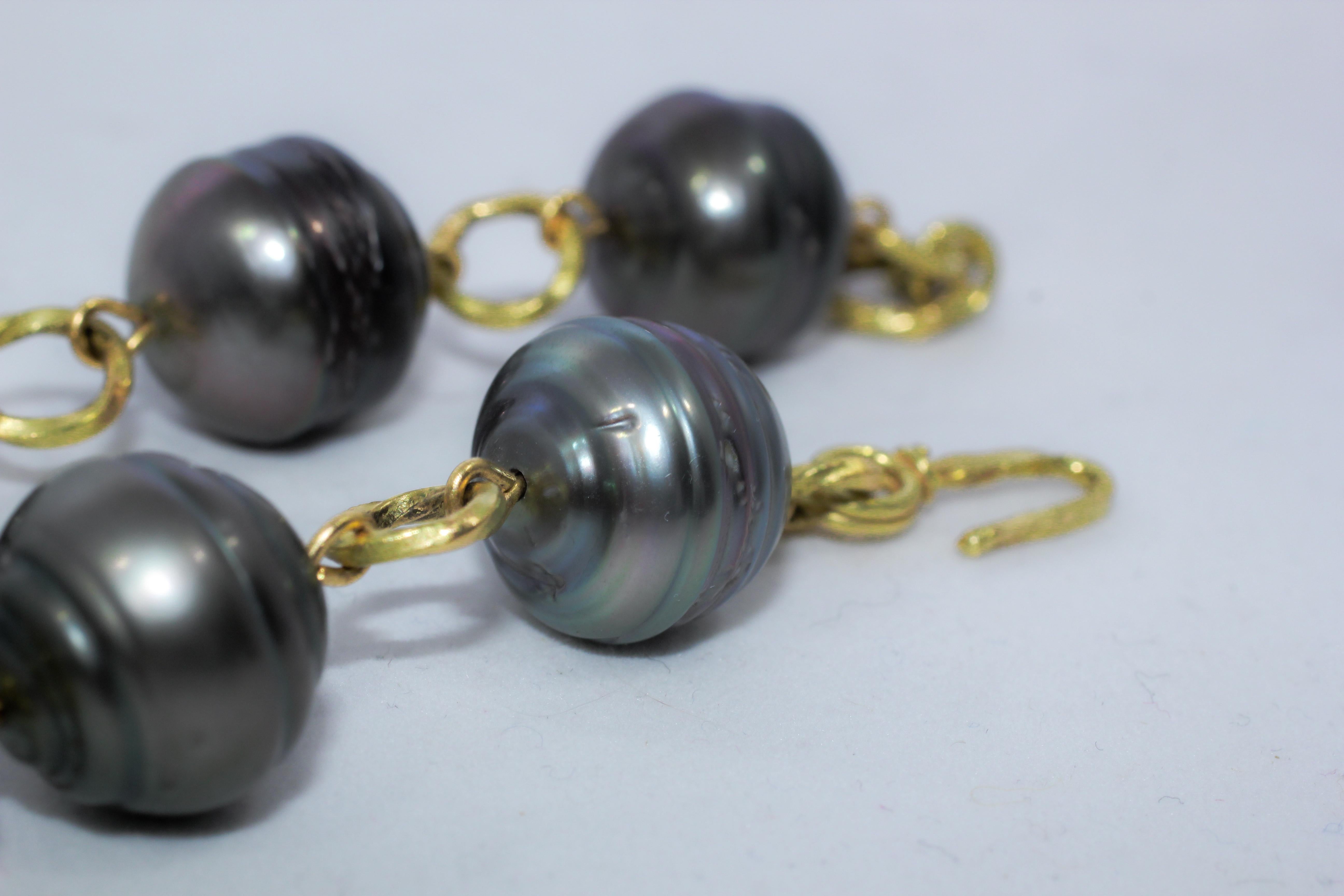 Tahitian Pearls 18 Karat Gold Beaded Link Necklace, Green Black Baroque Pearls 4