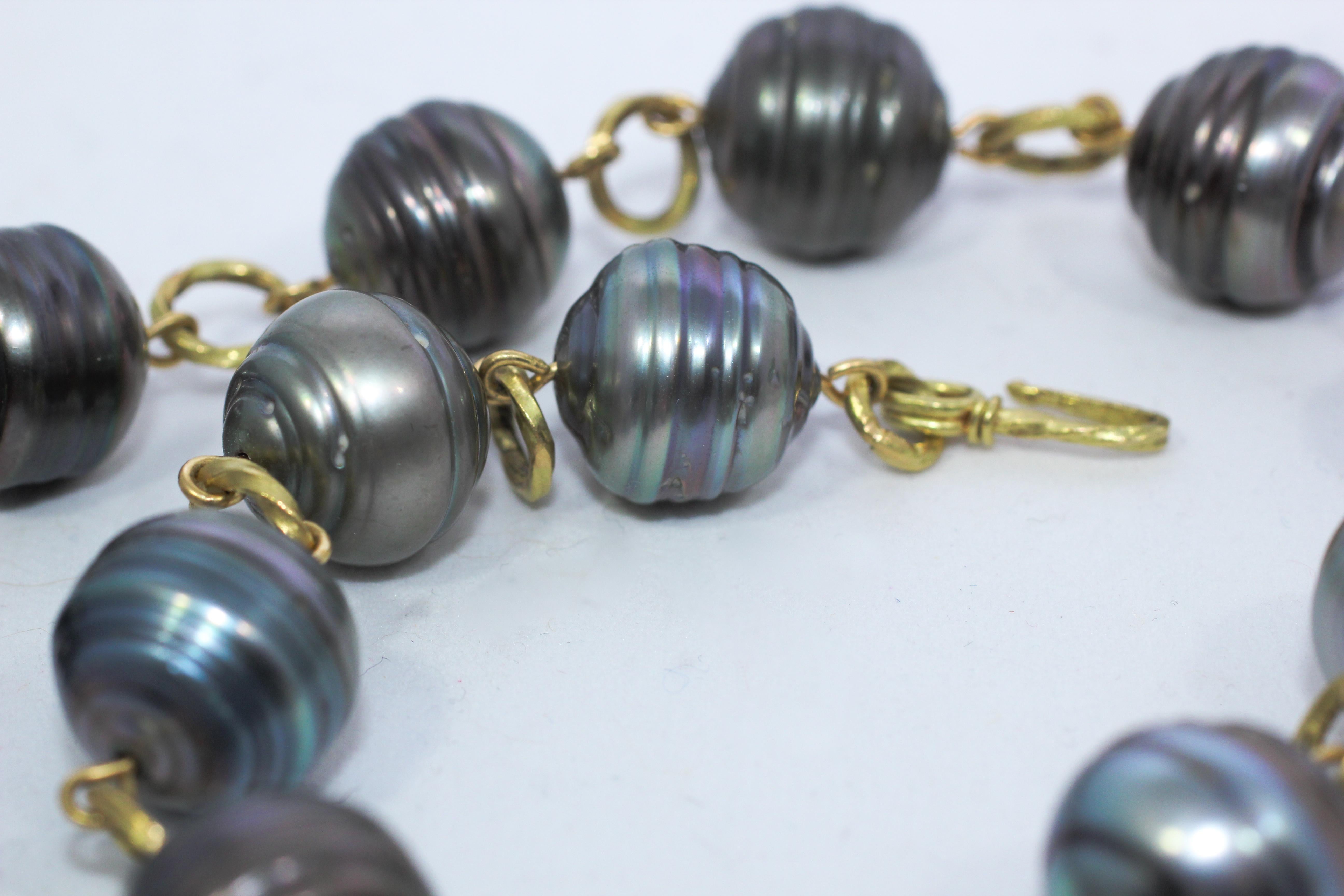 Modern Tahitian Pearls 18 Karat Gold Beaded Link Necklace, Green Black Baroque Pearls