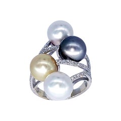 Retro Tahitian Pearls and 1.00 Carat Diamonds Cluster Cocktail Ring 18 Karat Gold