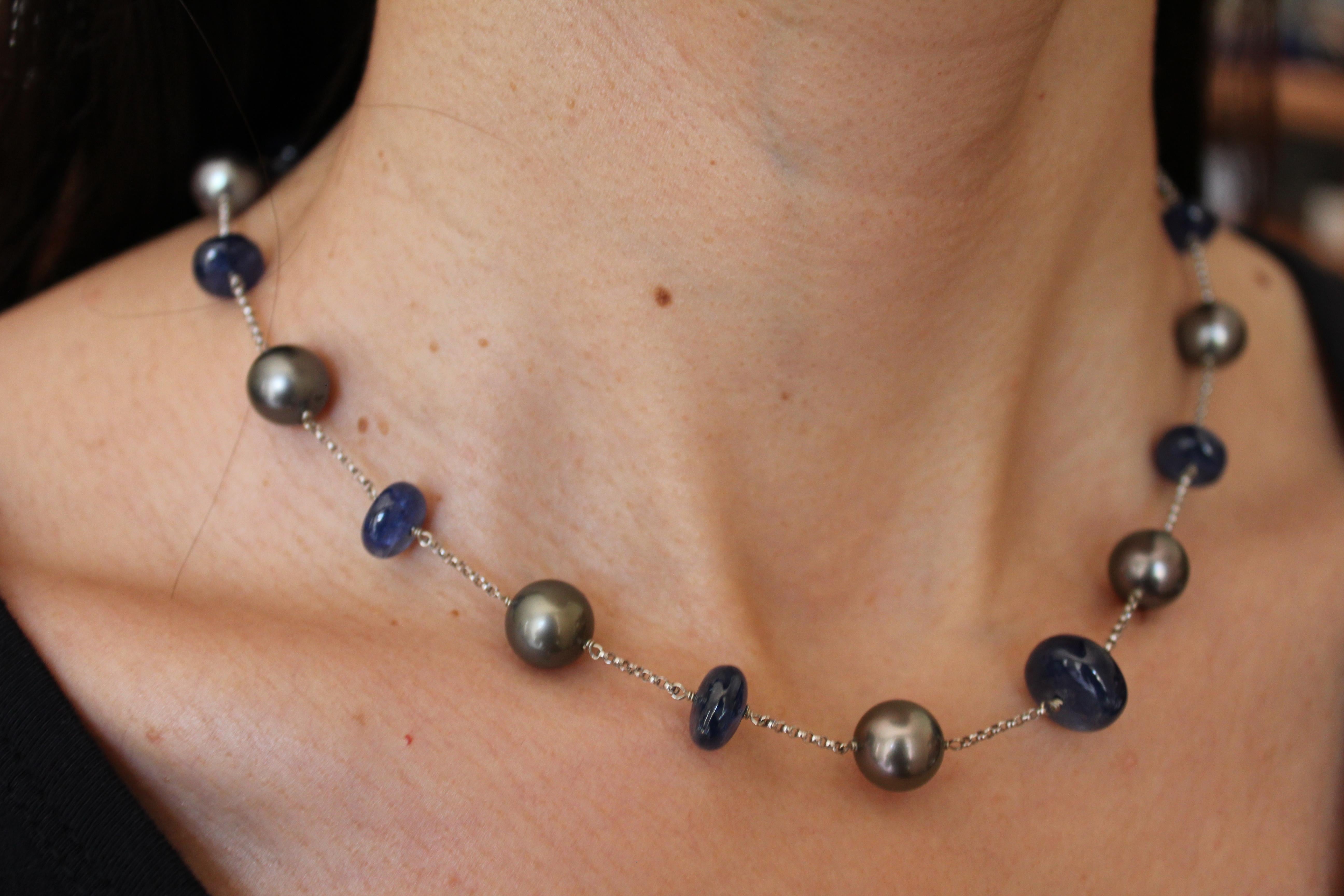 Tahitian Silver Grey Black Pearl Blue Sapphire Bead White Gold Chain Necklace For Sale 5