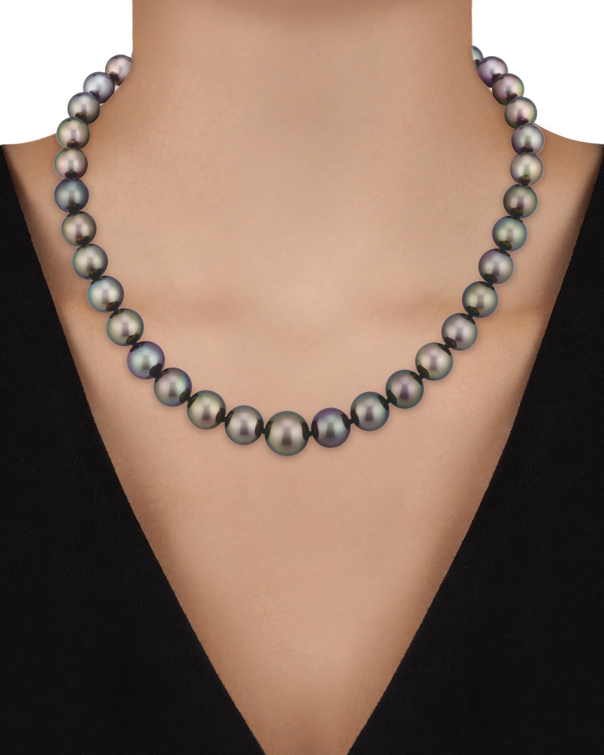 Tahitian South Sea Pearl Necklace (Rundschliff) im Angebot