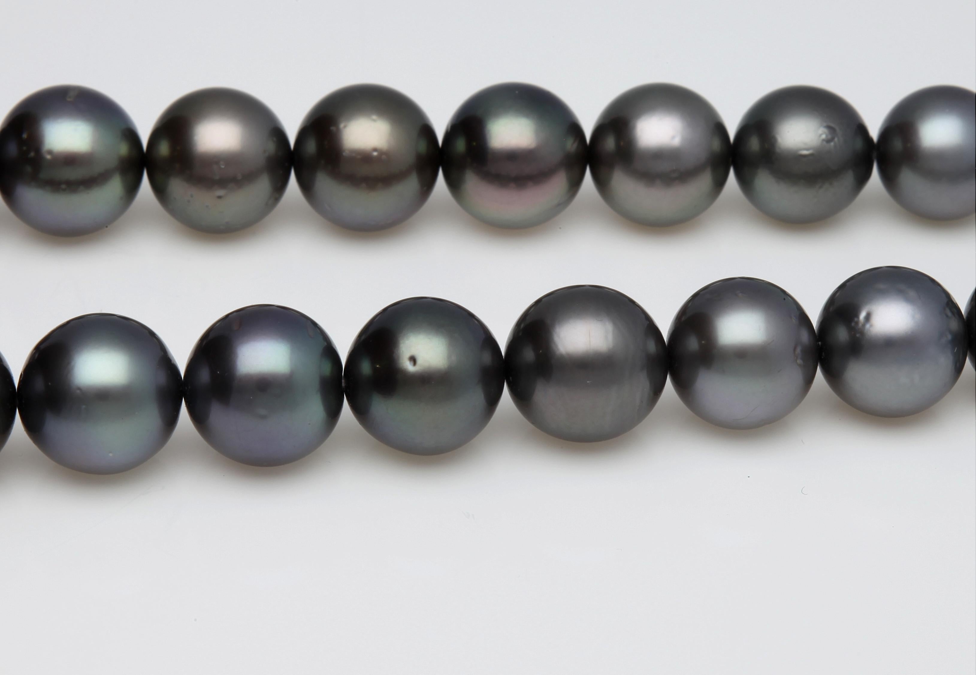 Modern Tahitian South Sea Pearl Necklace For Sale