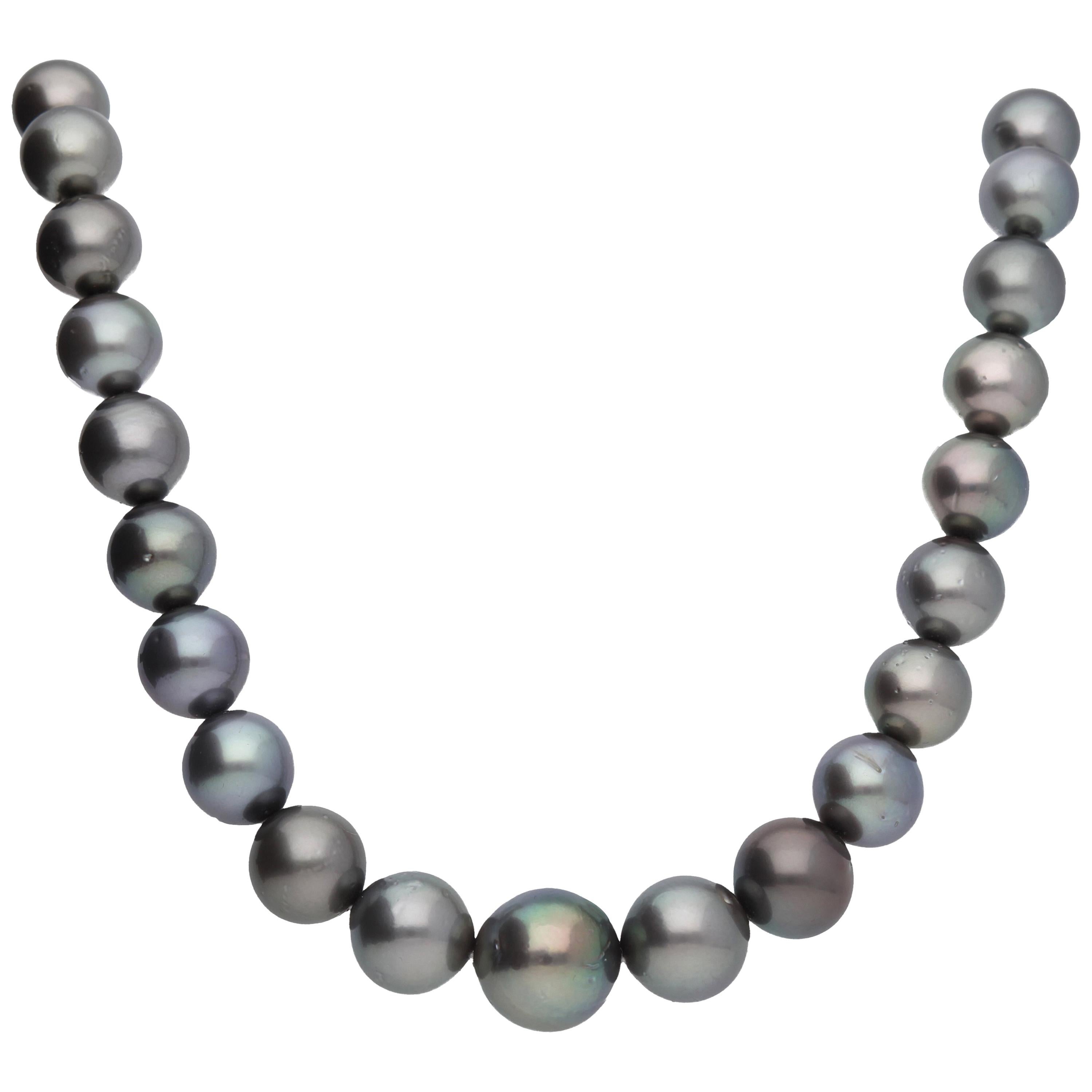 Tahitian South Sea Pearl Necklace For Sale