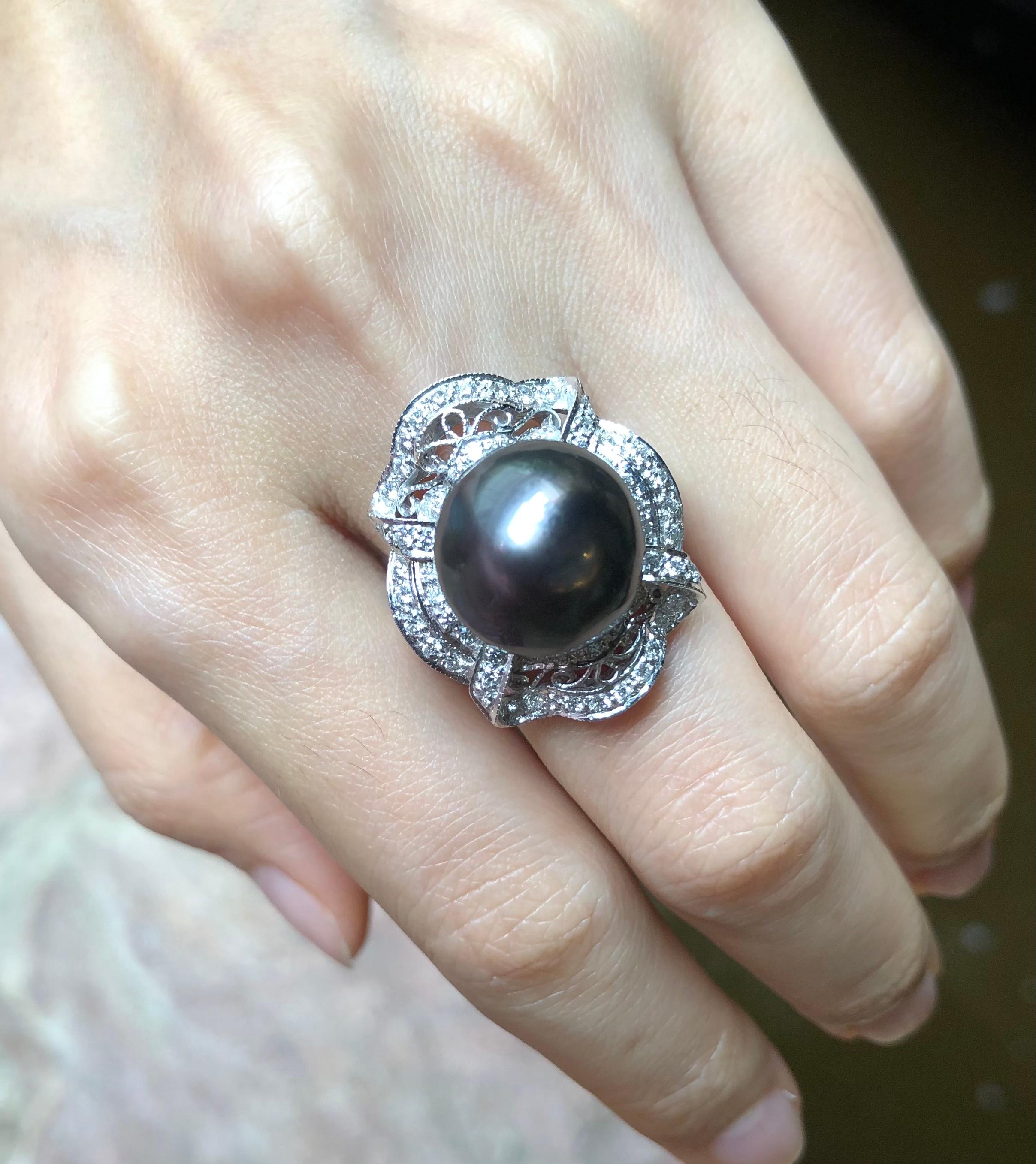 Women's Tahitian South Sea Pearl with Diamond Ring Set in 18 Karat White Gold Settings For Sale