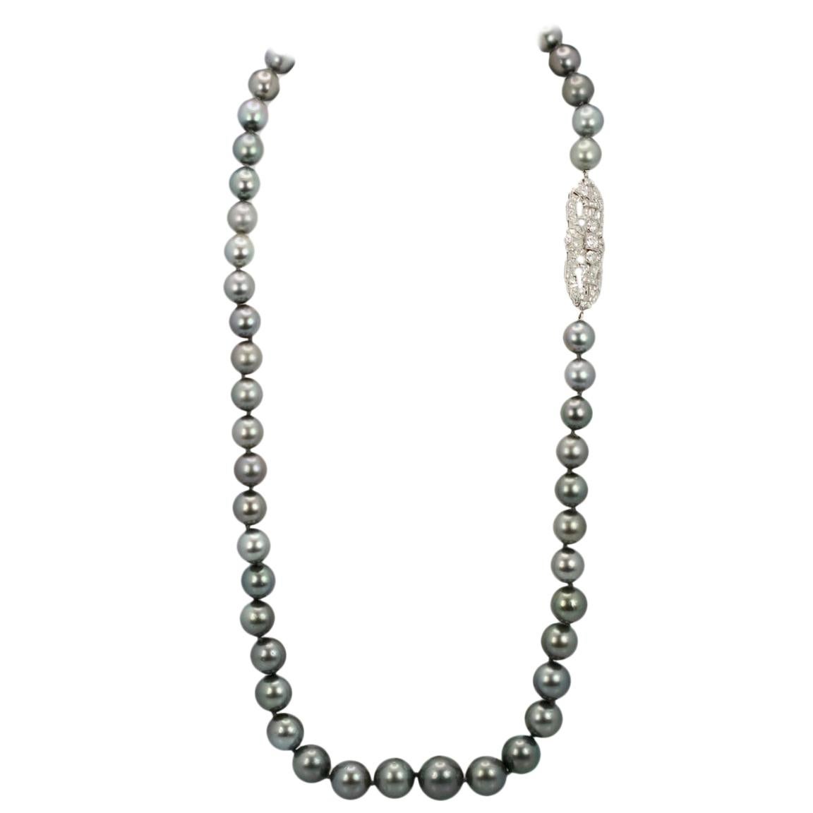 Tahitian South Seas Black Pearl Necklace with Diamond Deco Plaque