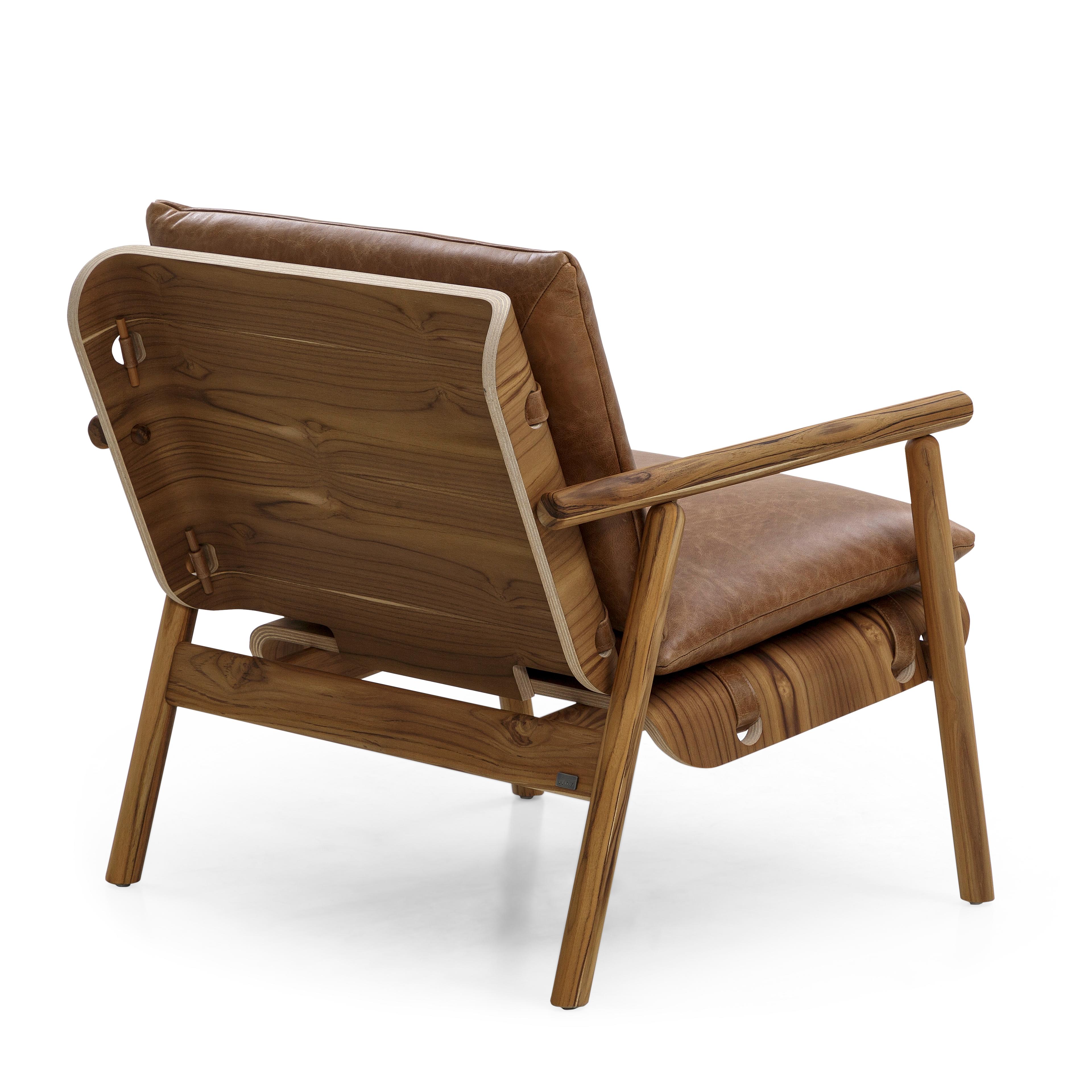 Brazilian Tai Armchair in Teak Wood Finish with Brown Leather Cushions For Sale