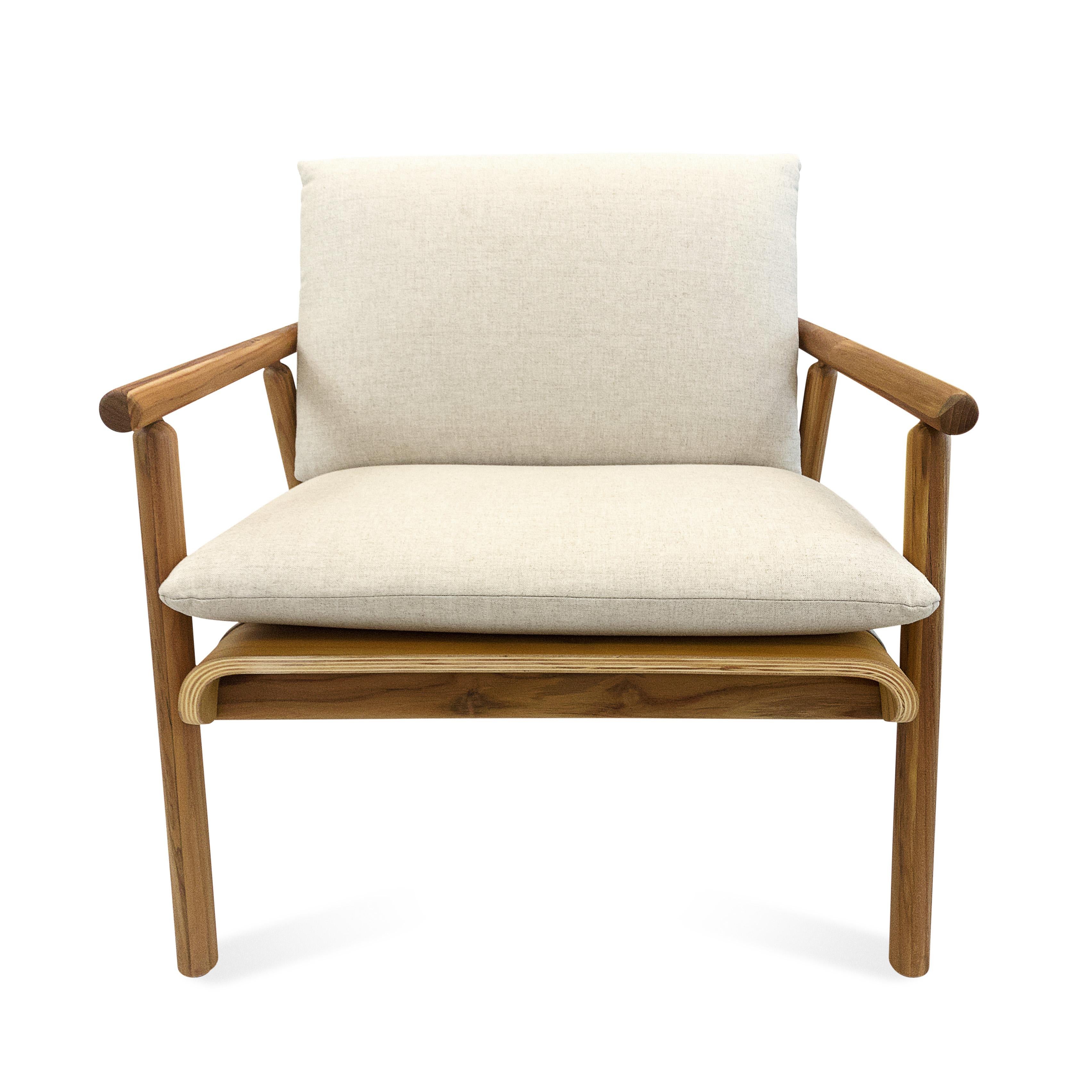 Tai Armchair in Teak Wood Finish with Light Beige Fabric Cushions For Sale 6