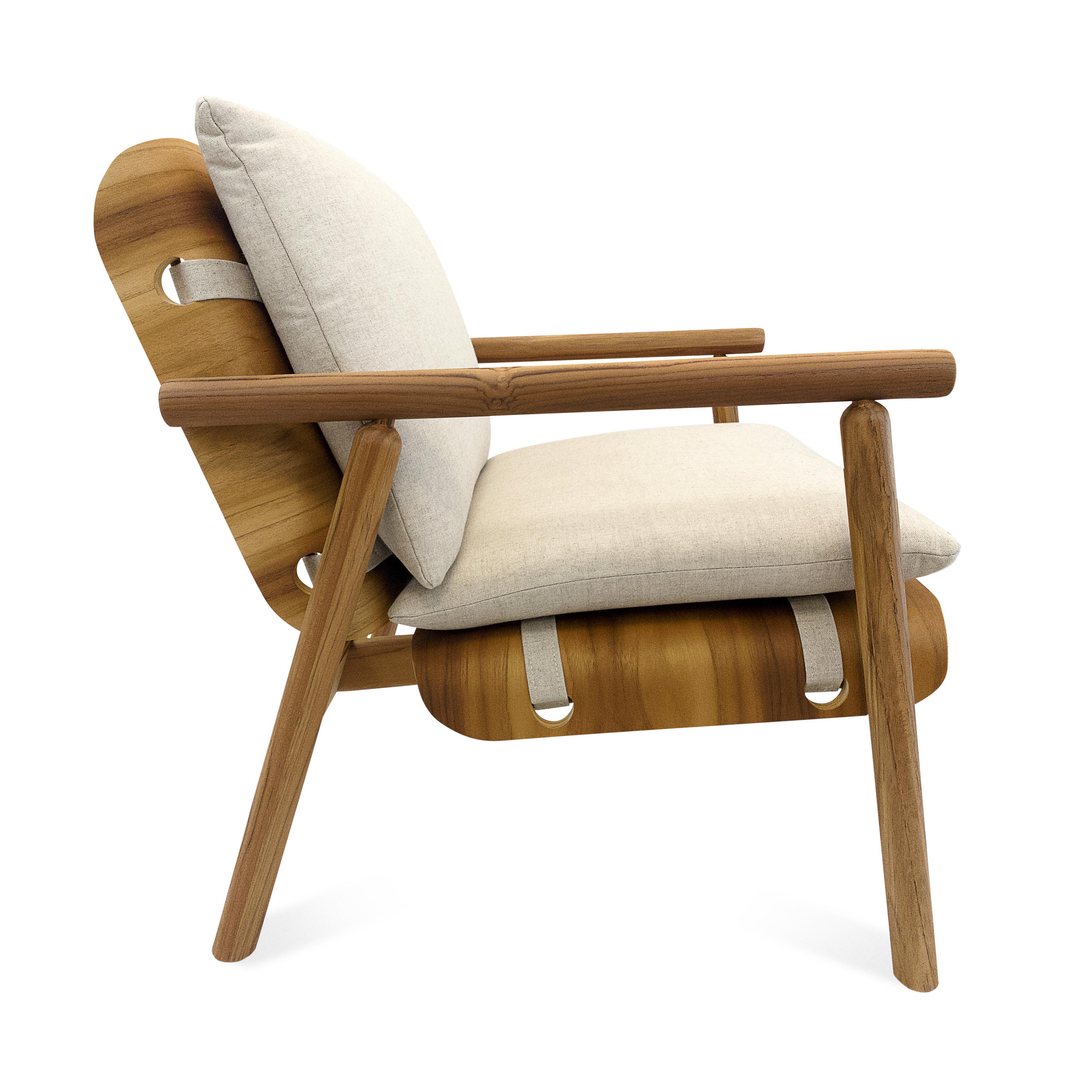 Tai Armchair in Teak Wood Finish with Light Beige Fabric Cushions In New Condition For Sale In Miami, FL