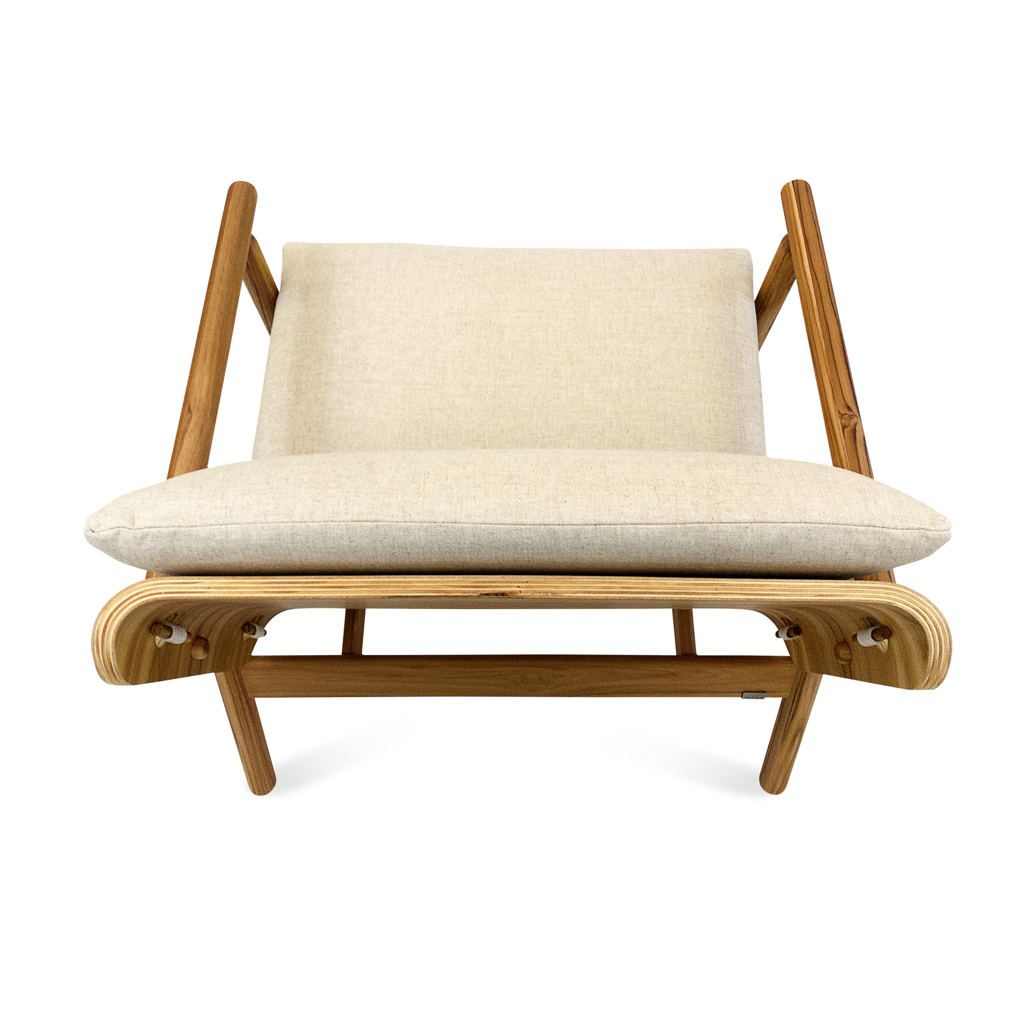 Tai Armchair in Teak Wood Finish with Light Beige Fabric Cushions For Sale 2