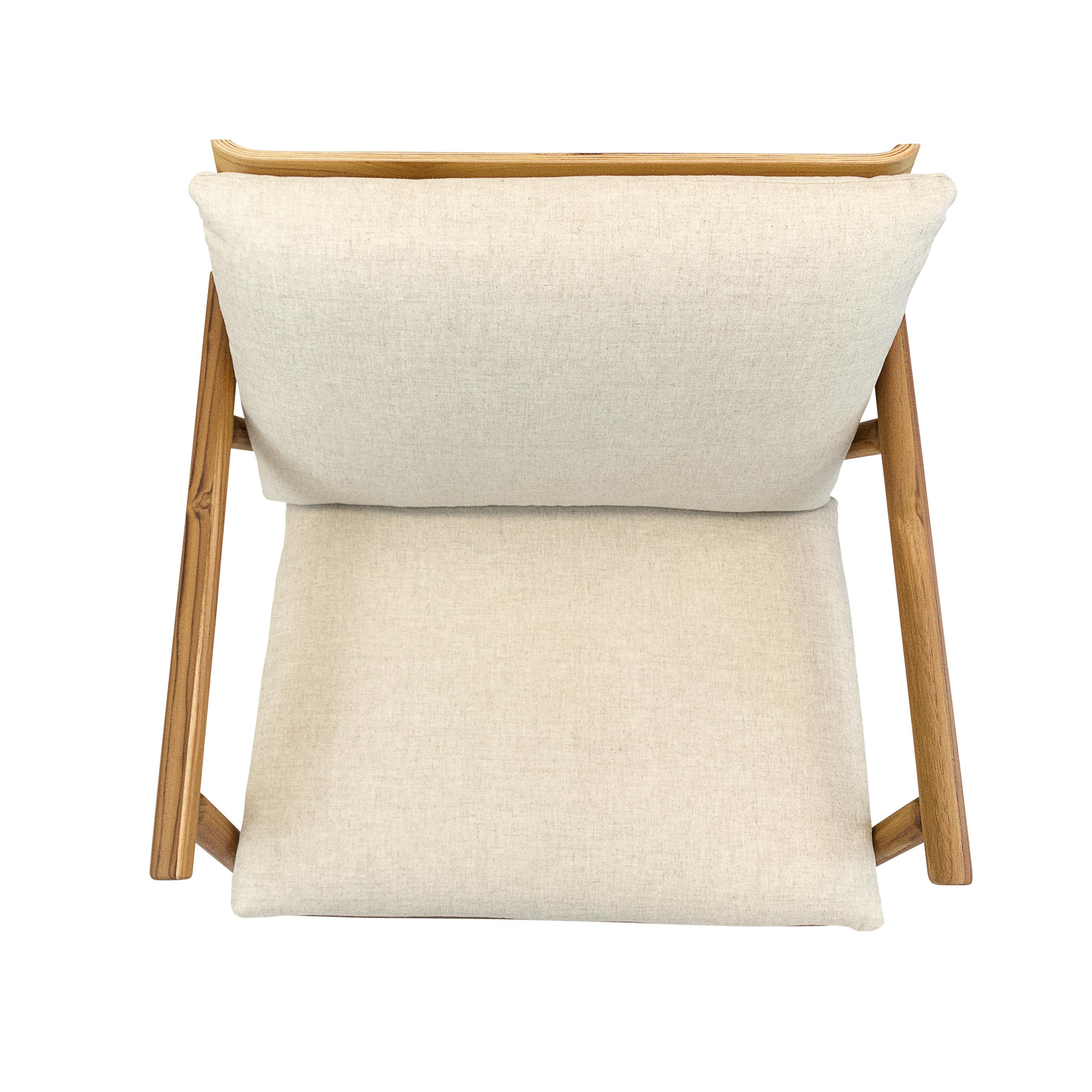 Tai Armchair in Teak Wood Finish with Light Beige Fabric Cushions For Sale 4