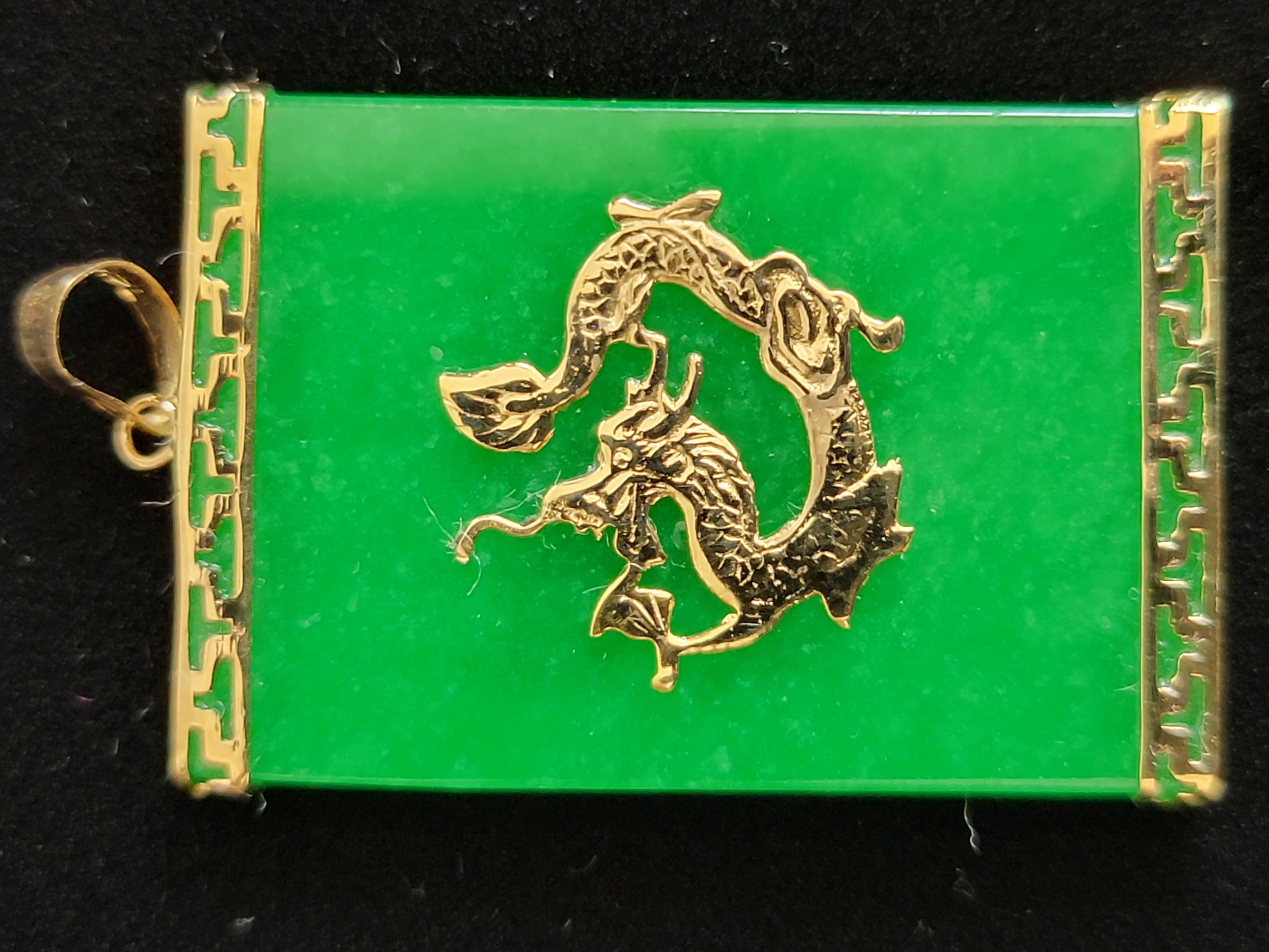 Cabochon Tai Locket Jade Dragon Pendant with 14K Yellow Gold For Sale