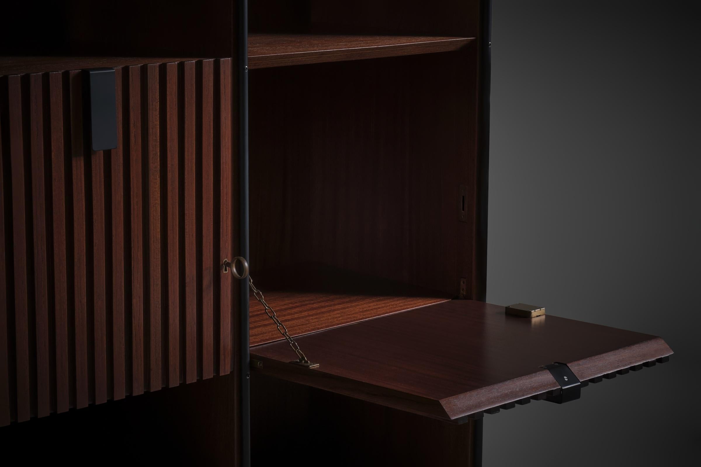 Taichiro Nakai Schrank für Permanente Mobili Cantù, Italien ca. 1955 (Mitte des 20. Jahrhunderts)