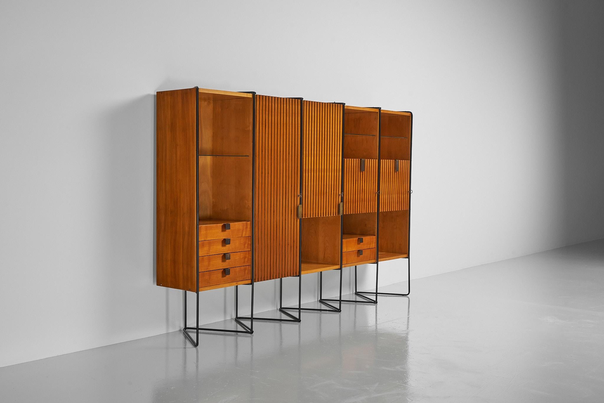 Mid-Century Modern Taichiro Nakai Cabinet Permanente Mobili, Italy, 1953