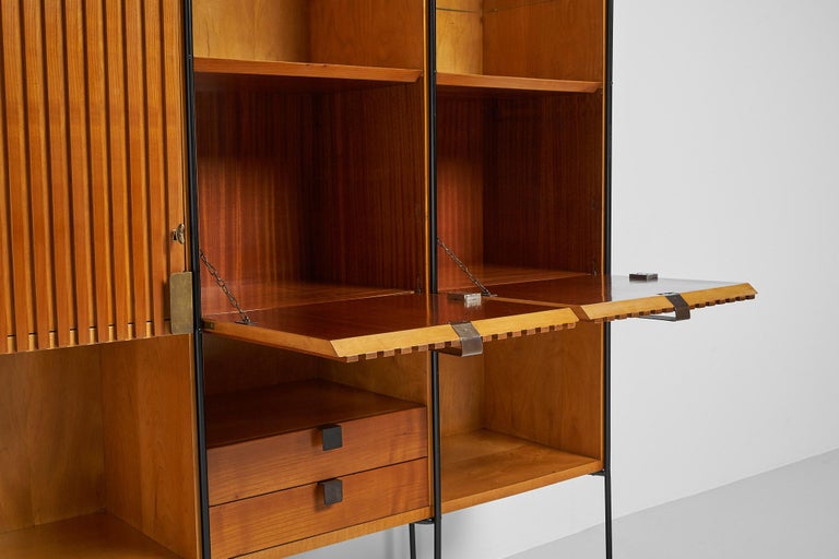 Taichiro Nakai Cabinet Permanente Mobili, Italy, 1953 In Good Condition For Sale In Roosendaal, Noord Brabant