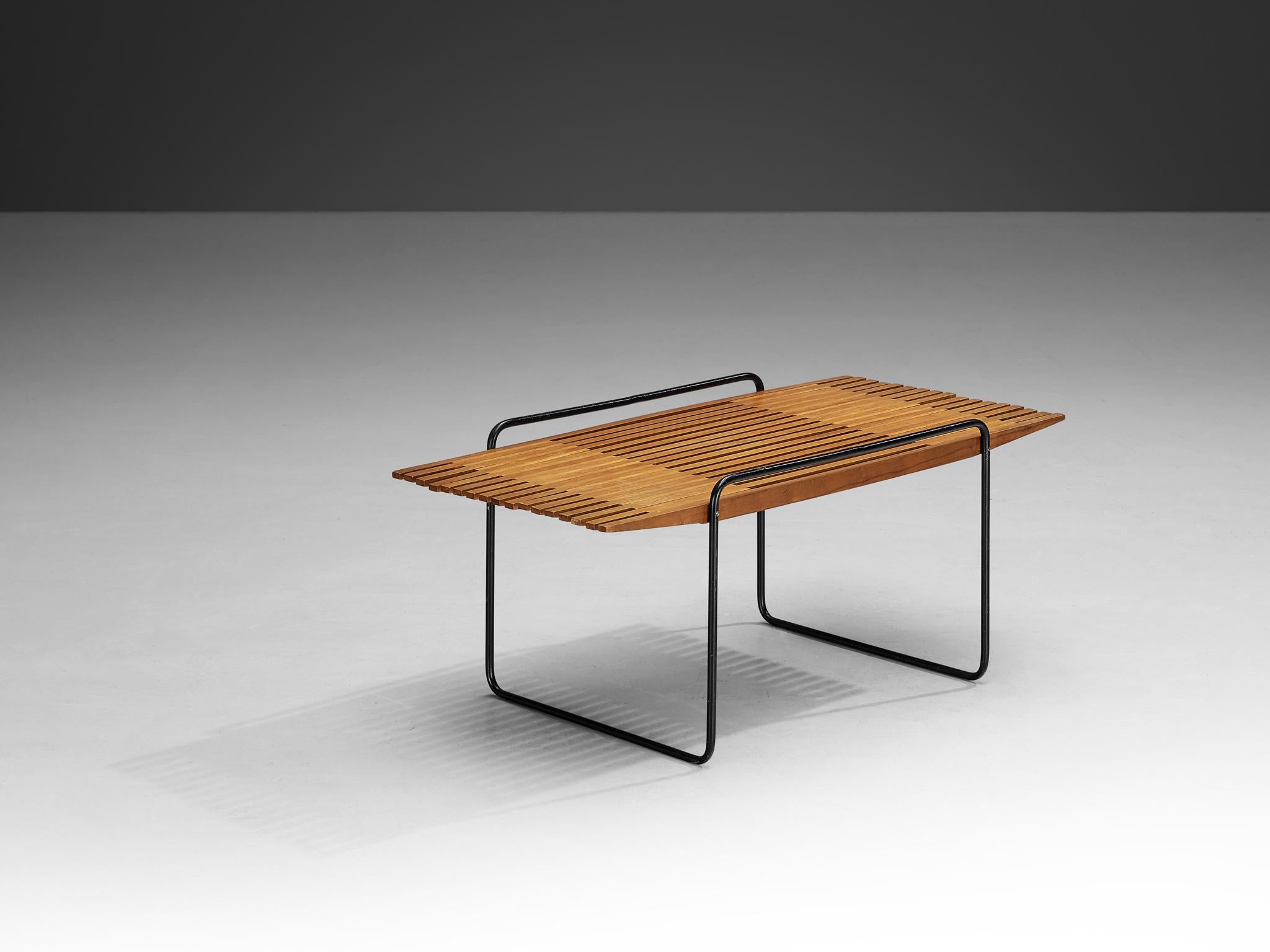 Acier Taichiro Nakay pour La Permanente Mobili Cantù Table basse en cerisier en vente