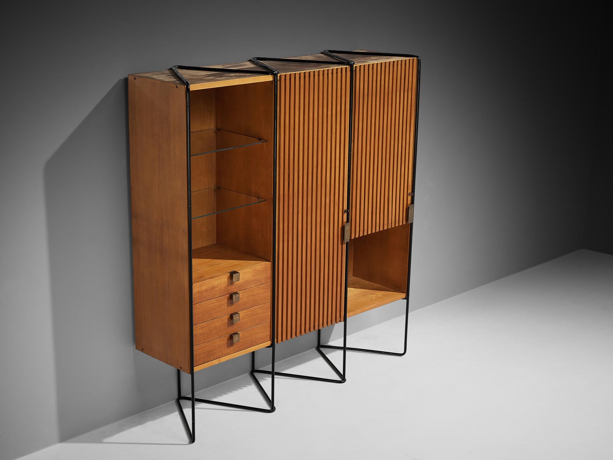 Mid-20th Century Taichiro Nakay for La Permanente Mobili Wall Cabinet in Cherry For Sale