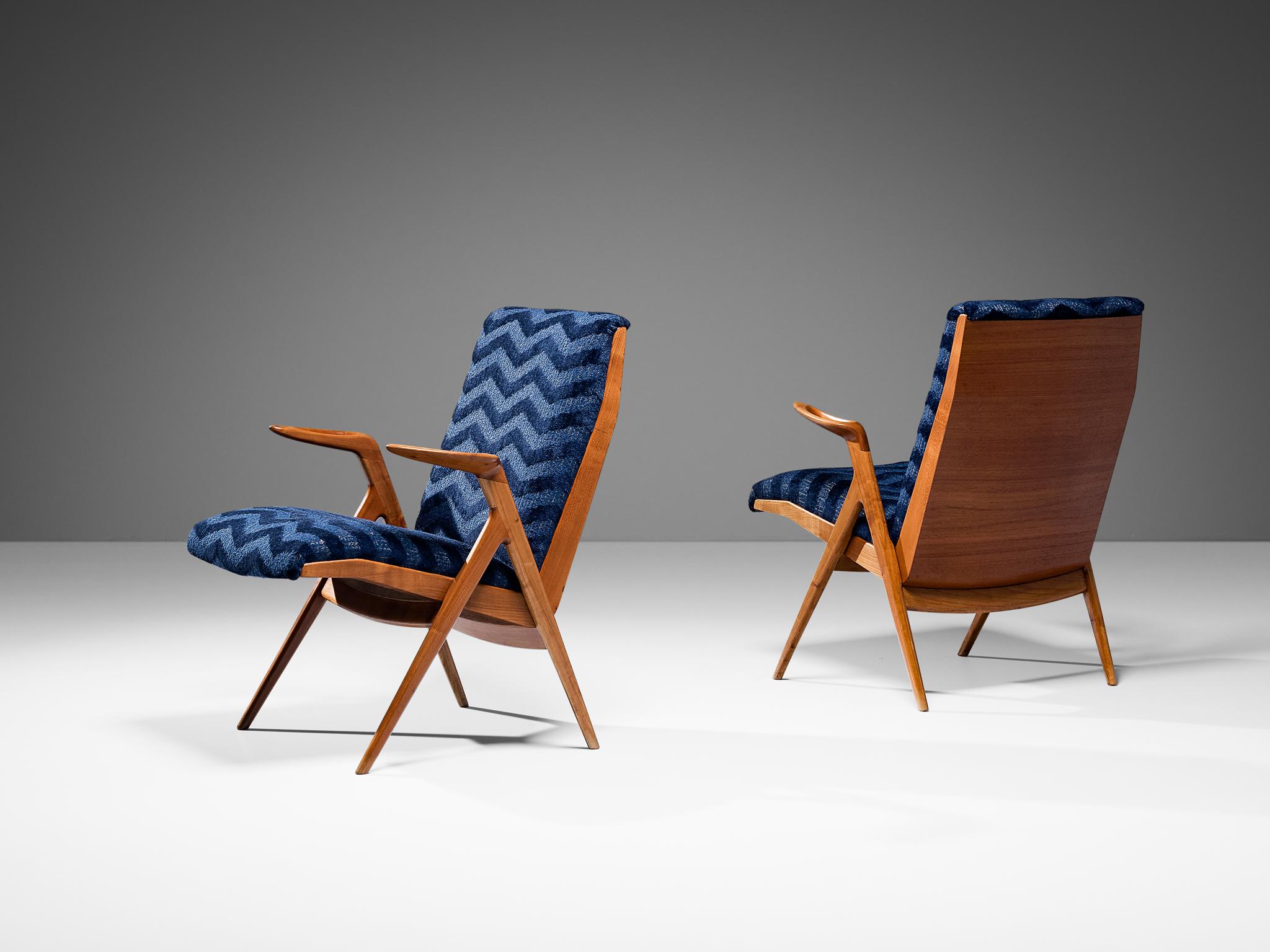 Taichiro Nakay (Nakai) for La Permanente Mobili La Permanente Mobili Cantù, pair of armchairs, cherry, reupholstered in Evolution 21 - Toscane Blue - 12, Italy, 1955

Taichiro Nakay is an incredibly talented Japanese designer who is mostly known for