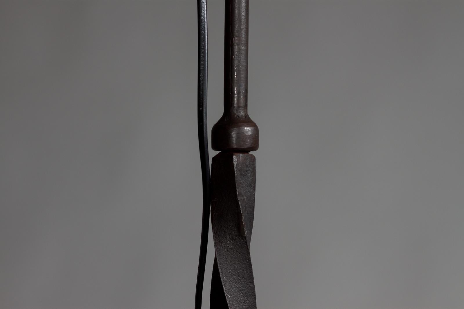 Taidetakomo Antti Hakkarainen, Finnish 1930s Wrought Iron Floor Lamp For Sale 3
