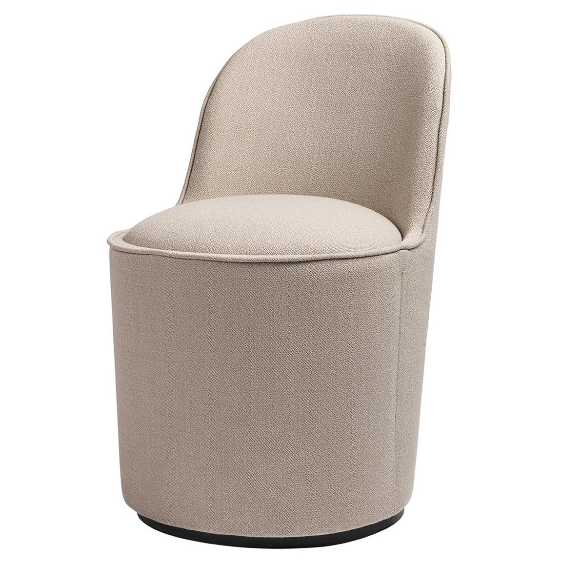 Fauteuil de salon à haut dossier, base noire semi-mat