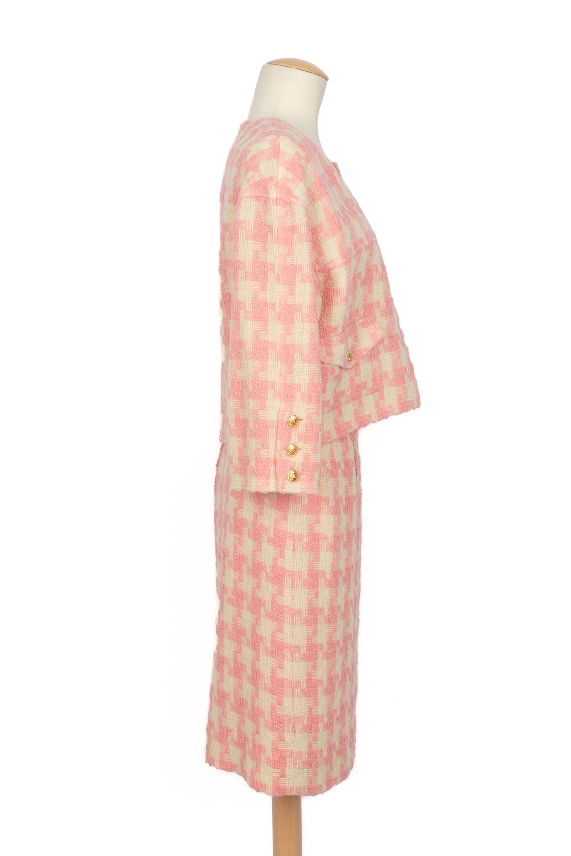 Tailleur rosa Chanel años 90 Naranja en venta