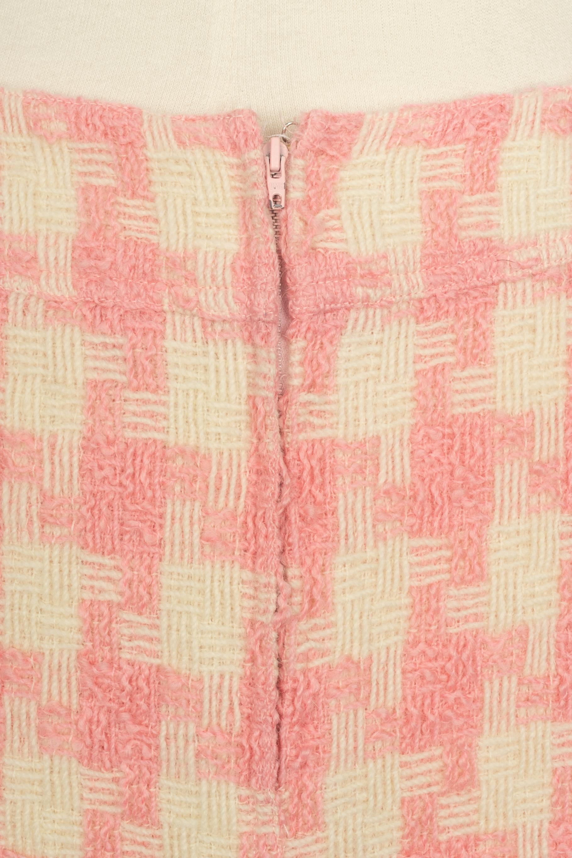 Tailleur rosa Chanel años 90 en venta 2